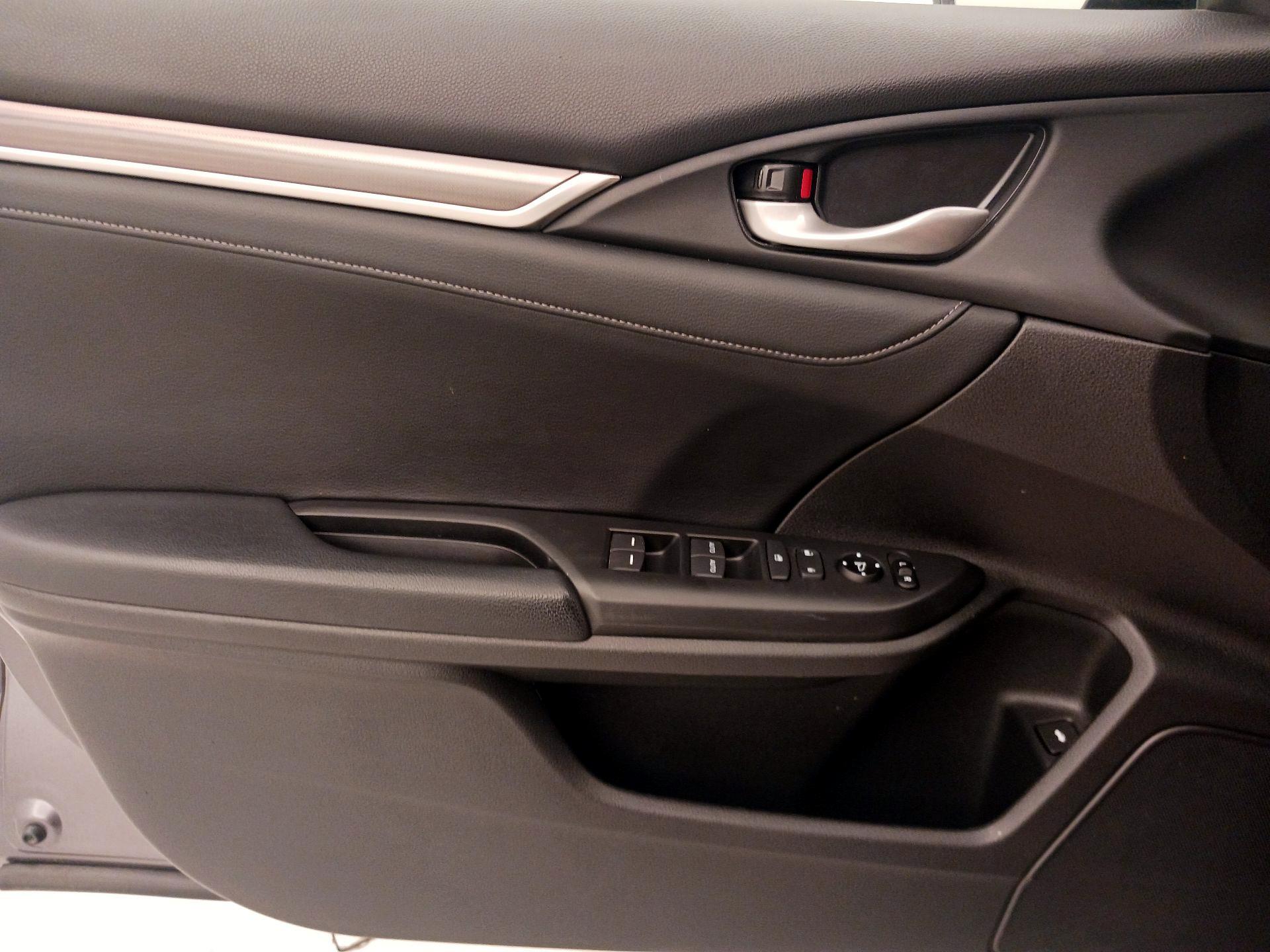 Thumbnail: 2020 Honda Civic - 12