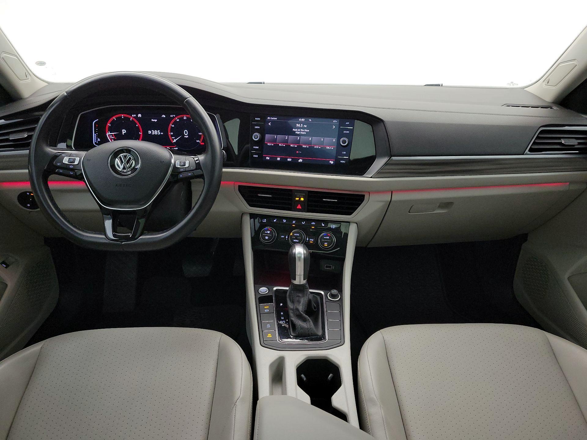Thumbnail: 2019 Volkswagen Jetta - 9