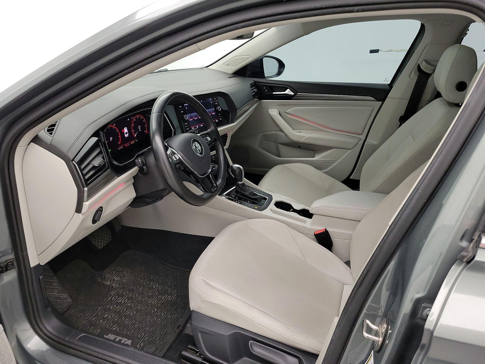 Thumbnail: 2019 Volkswagen Jetta - 11
