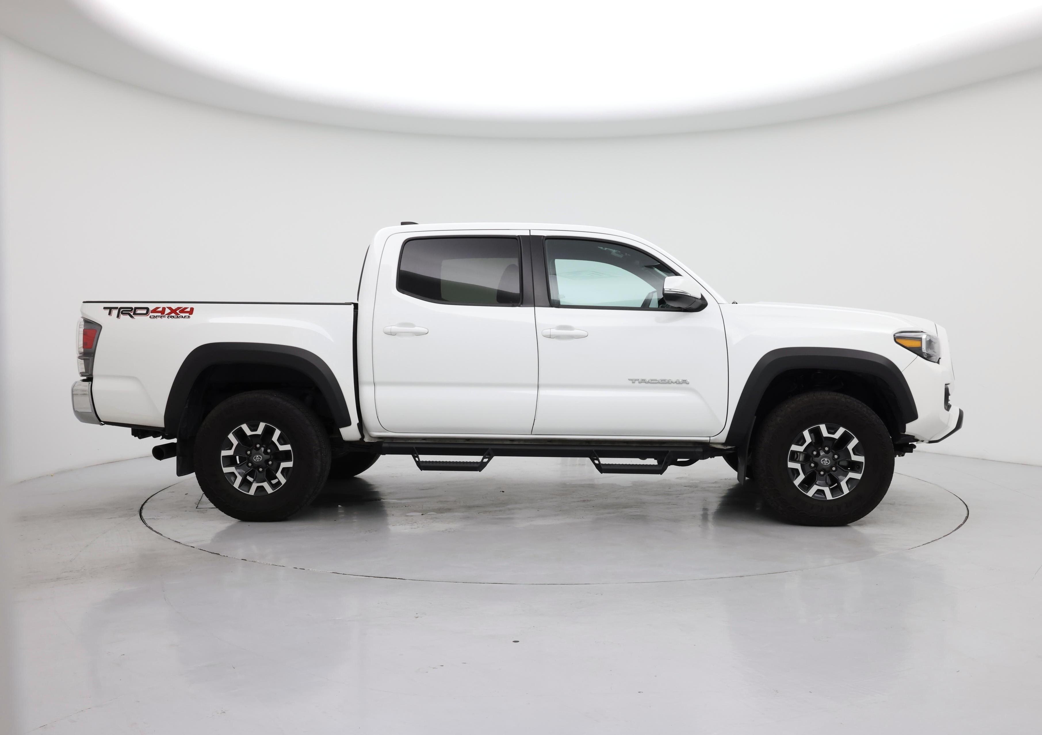 Thumbnail: 2023 Toyota Tacoma - 7