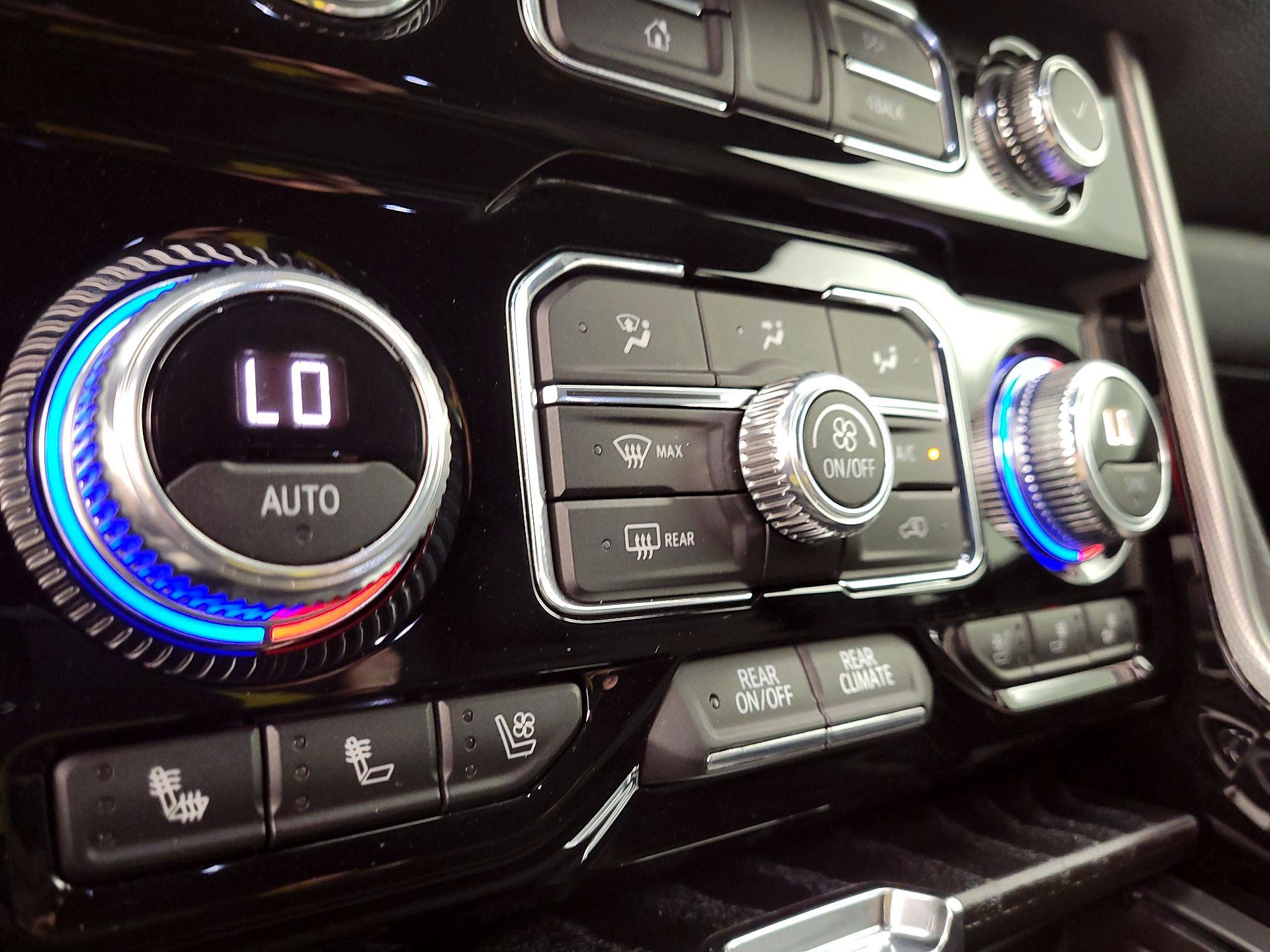 Thumbnail: 2021 GMC Yukon - 16
