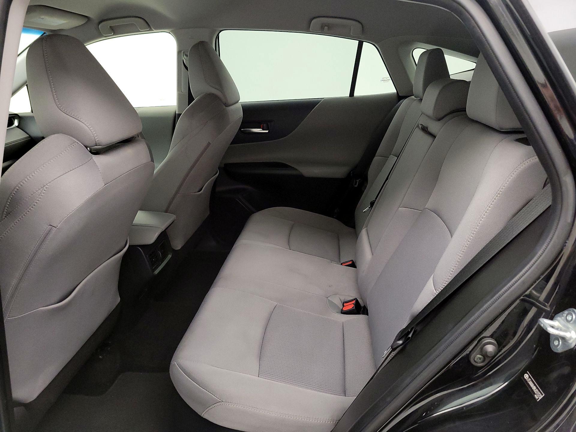Thumbnail: 2021 Toyota Venza - 19