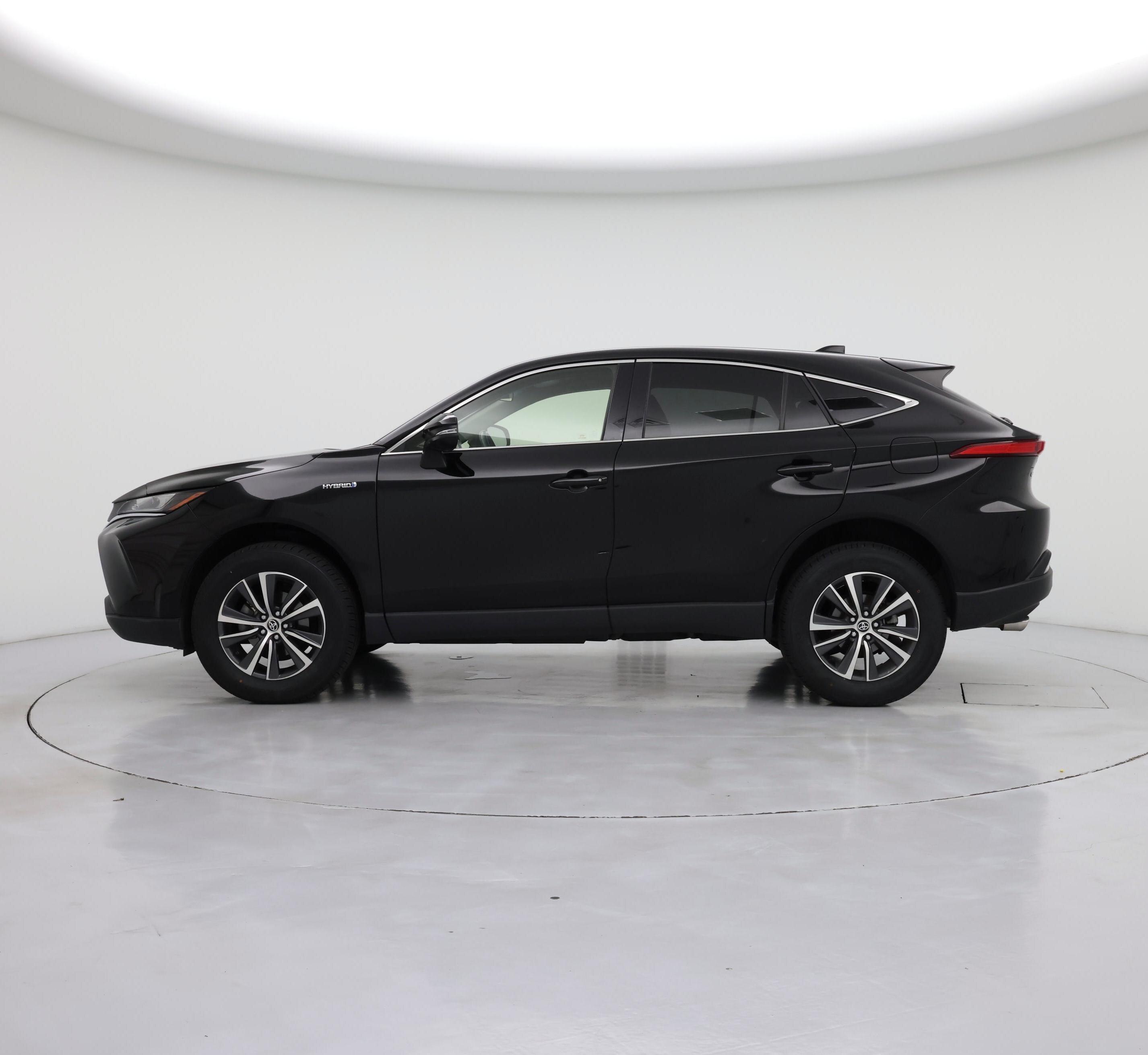 Thumbnail: 2021 Toyota Venza - 3