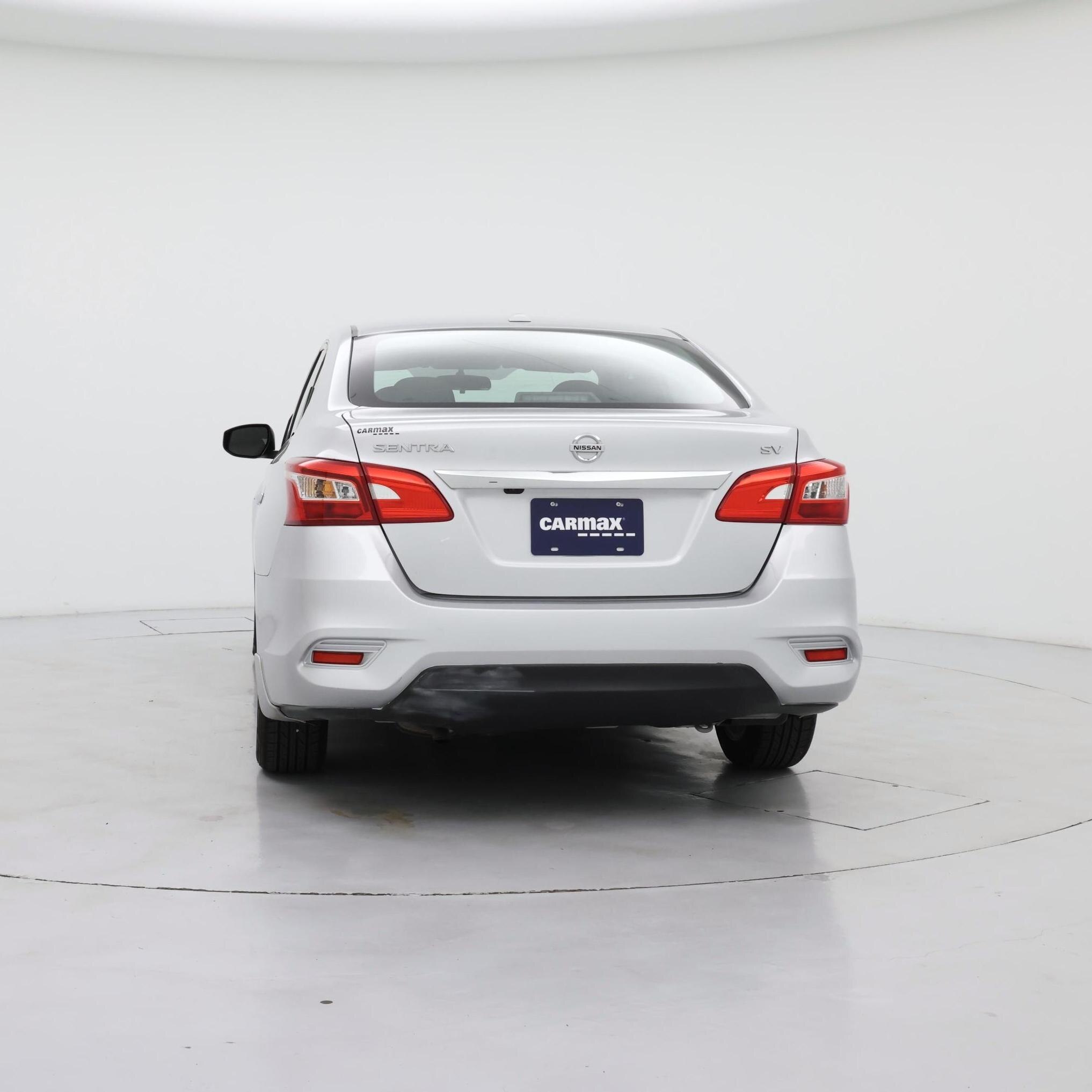 Thumbnail: 2018 Nissan Sentra - 6