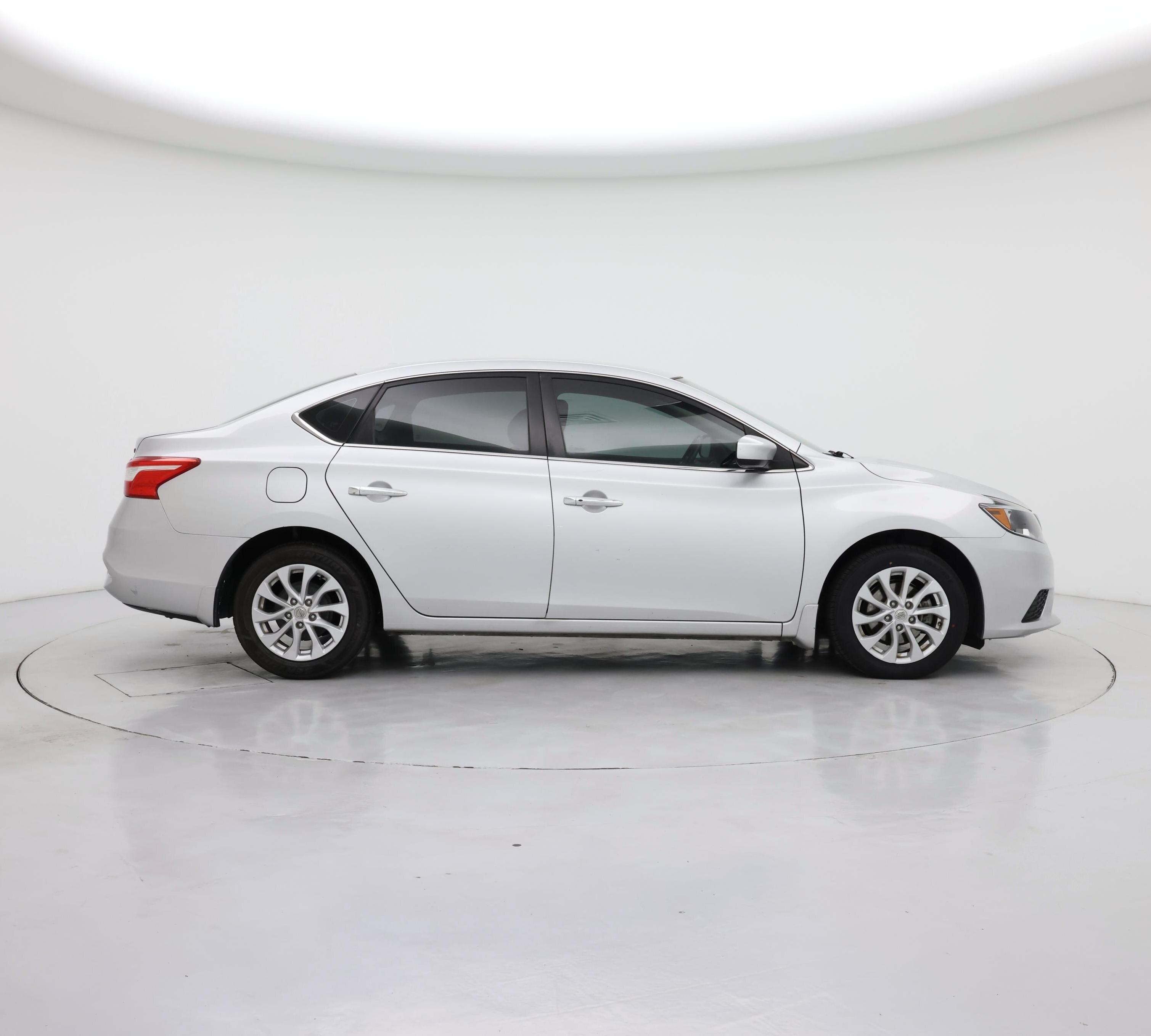 Thumbnail: 2018 Nissan Sentra - 7