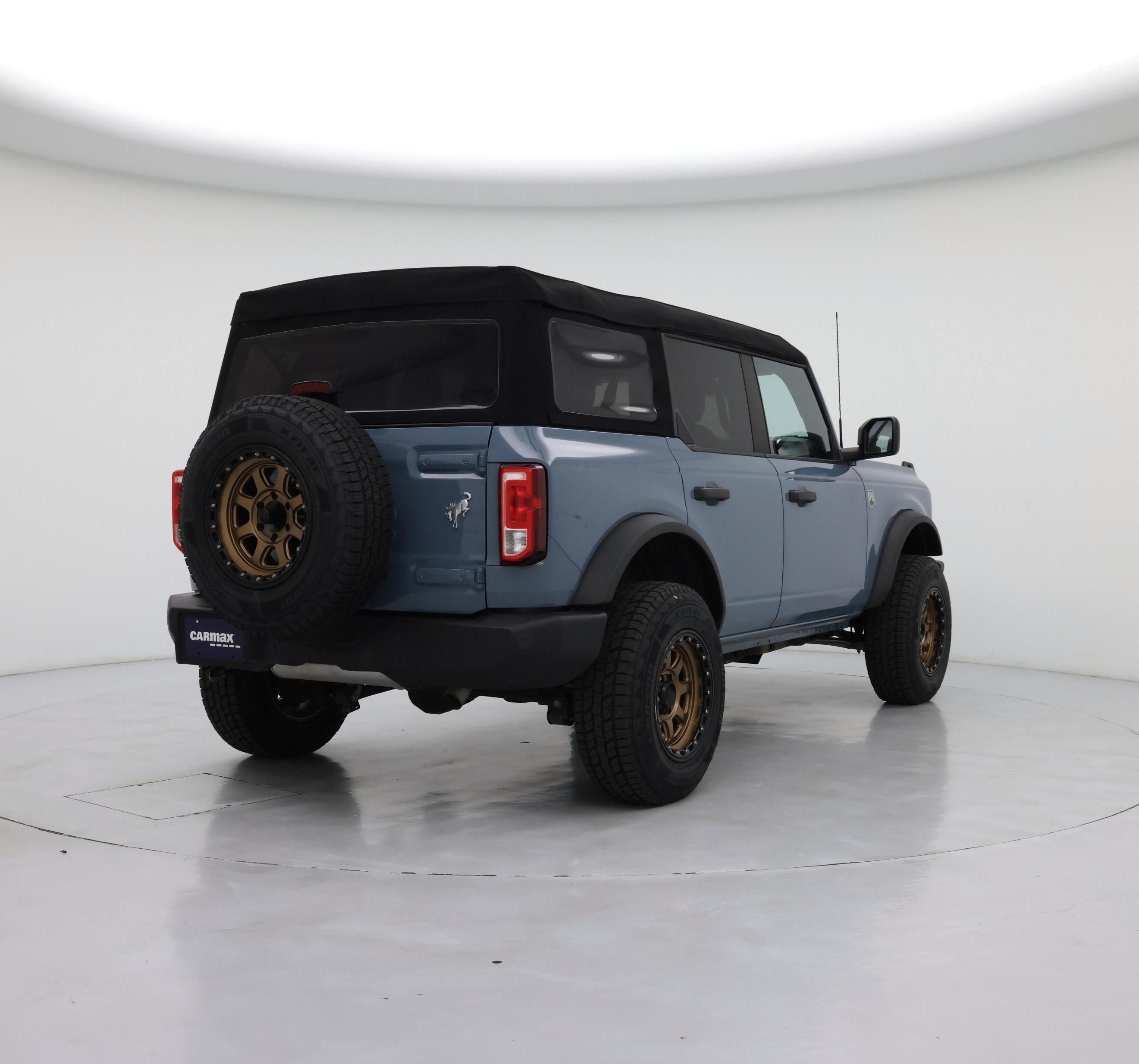 Thumbnail: 2023 Ford Bronco - 8