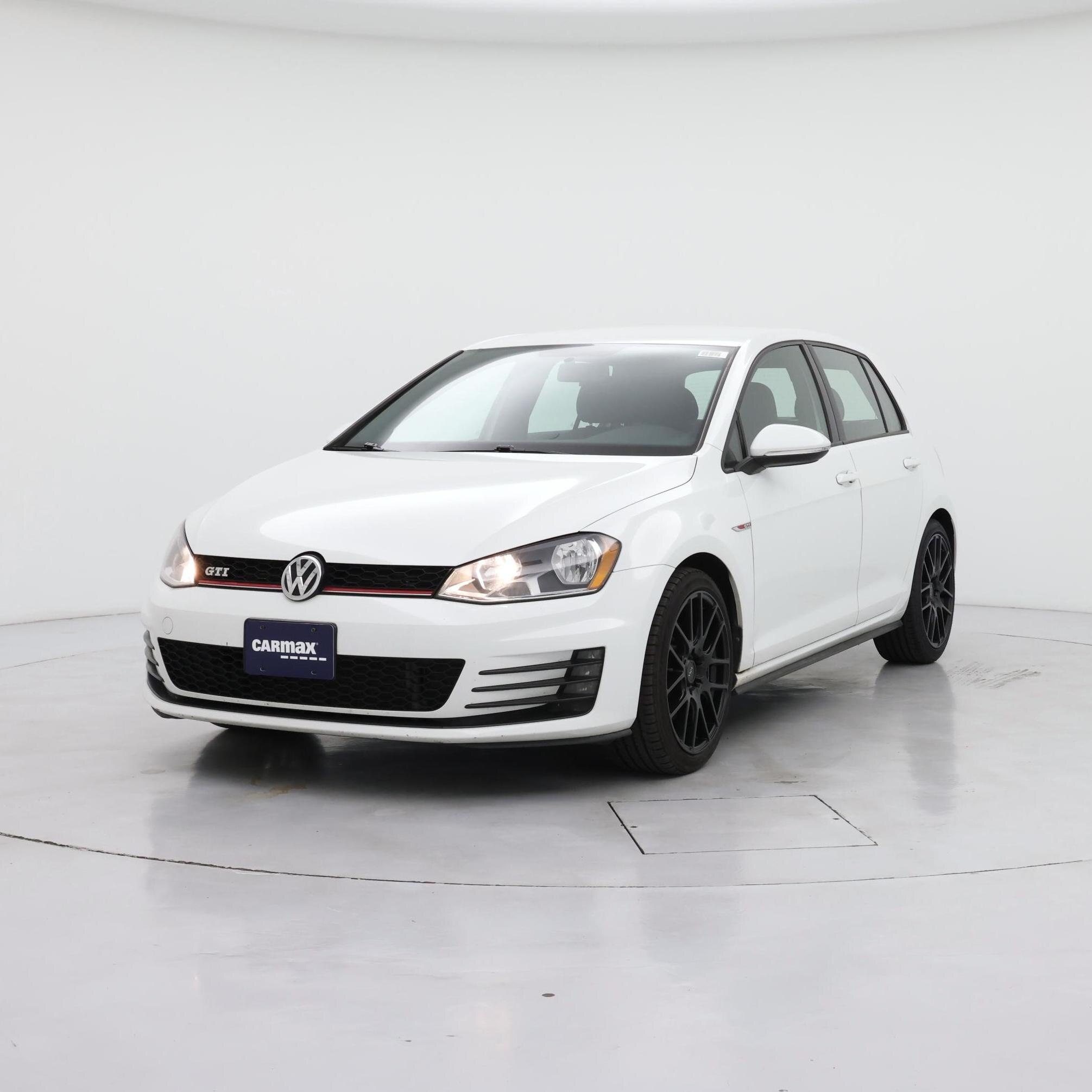 Thumbnail: 2017 Volkswagen Golf - 4