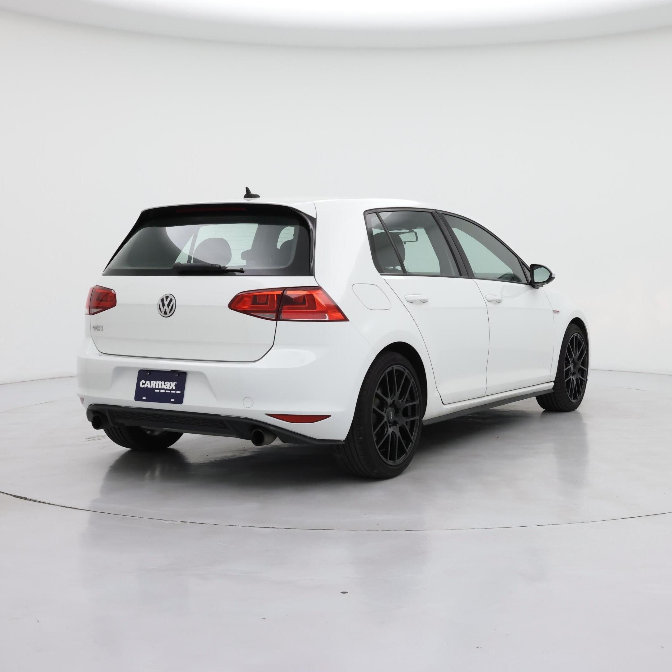 Thumbnail: 2017 Volkswagen Golf - 8