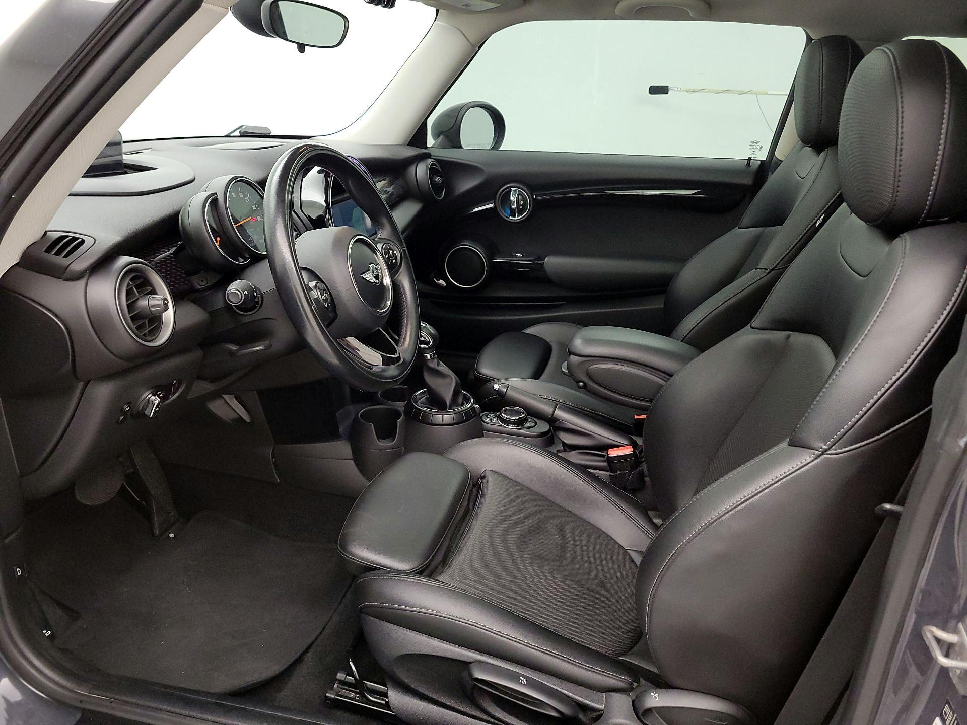 Thumbnail: 2014 MINI Cooper Hardtop - 11