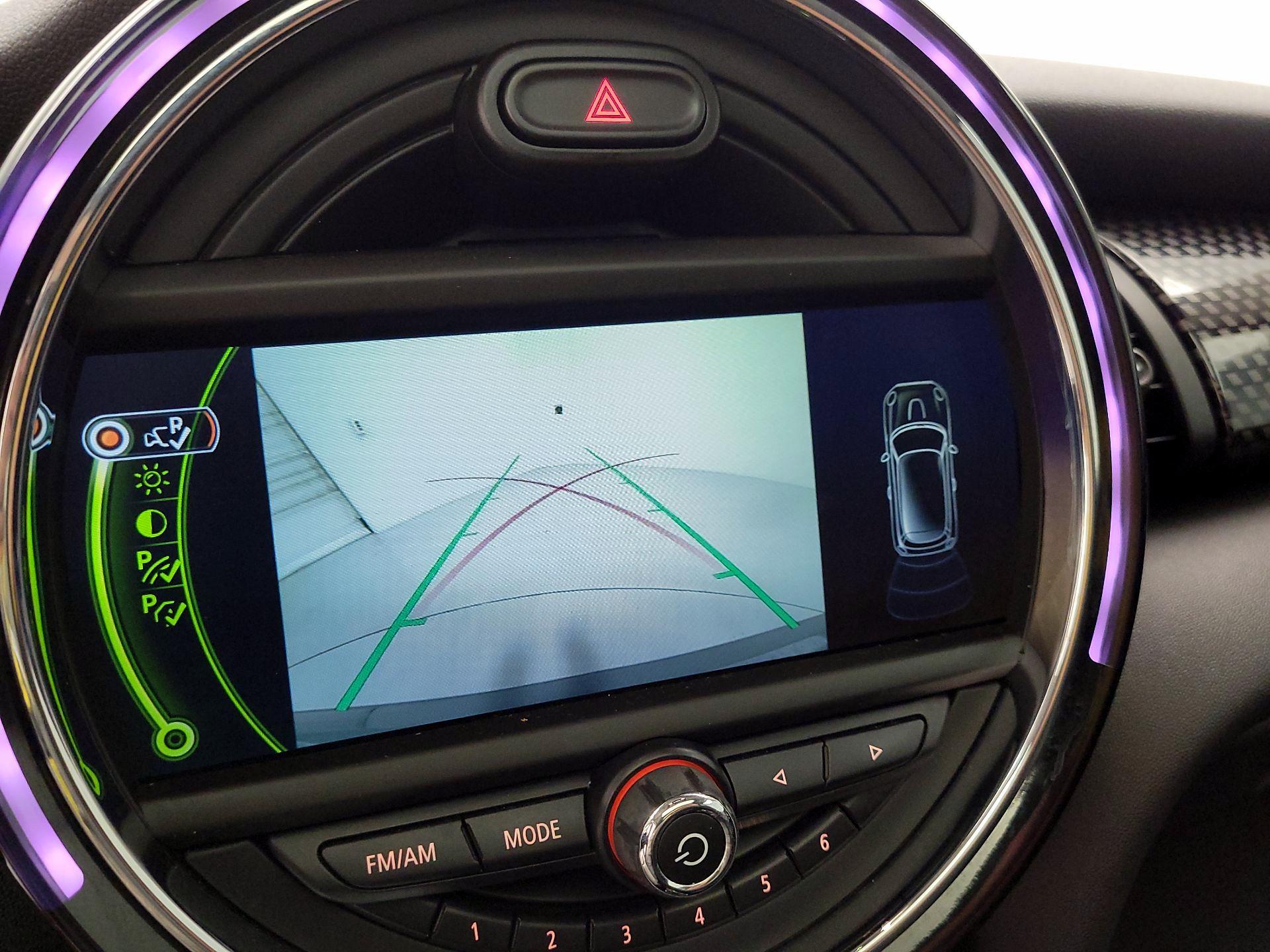 Thumbnail: 2014 MINI Cooper Hardtop - 15