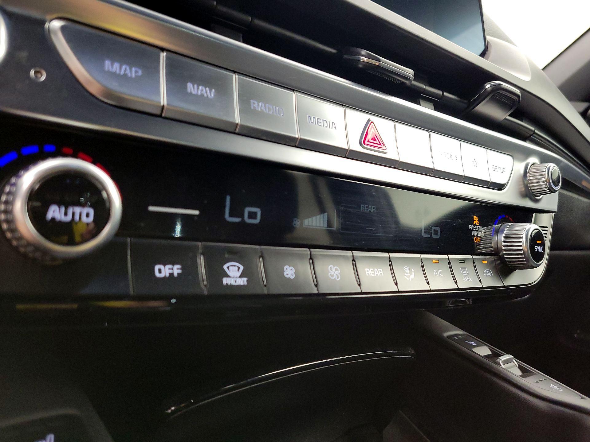 Thumbnail: 2024 Kia Telluride - 17