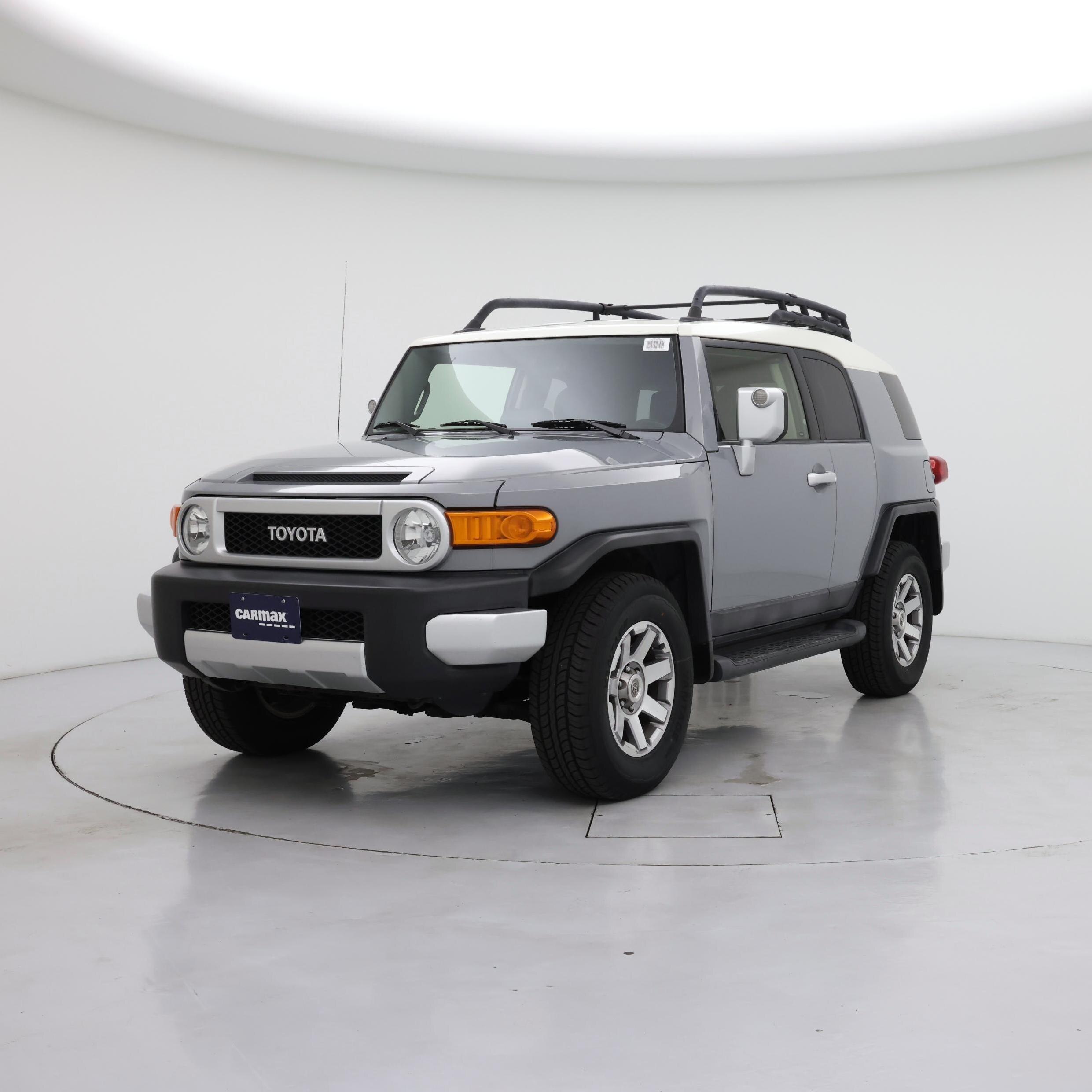 Thumbnail: 2014 Toyota FJ Cruiser - 4