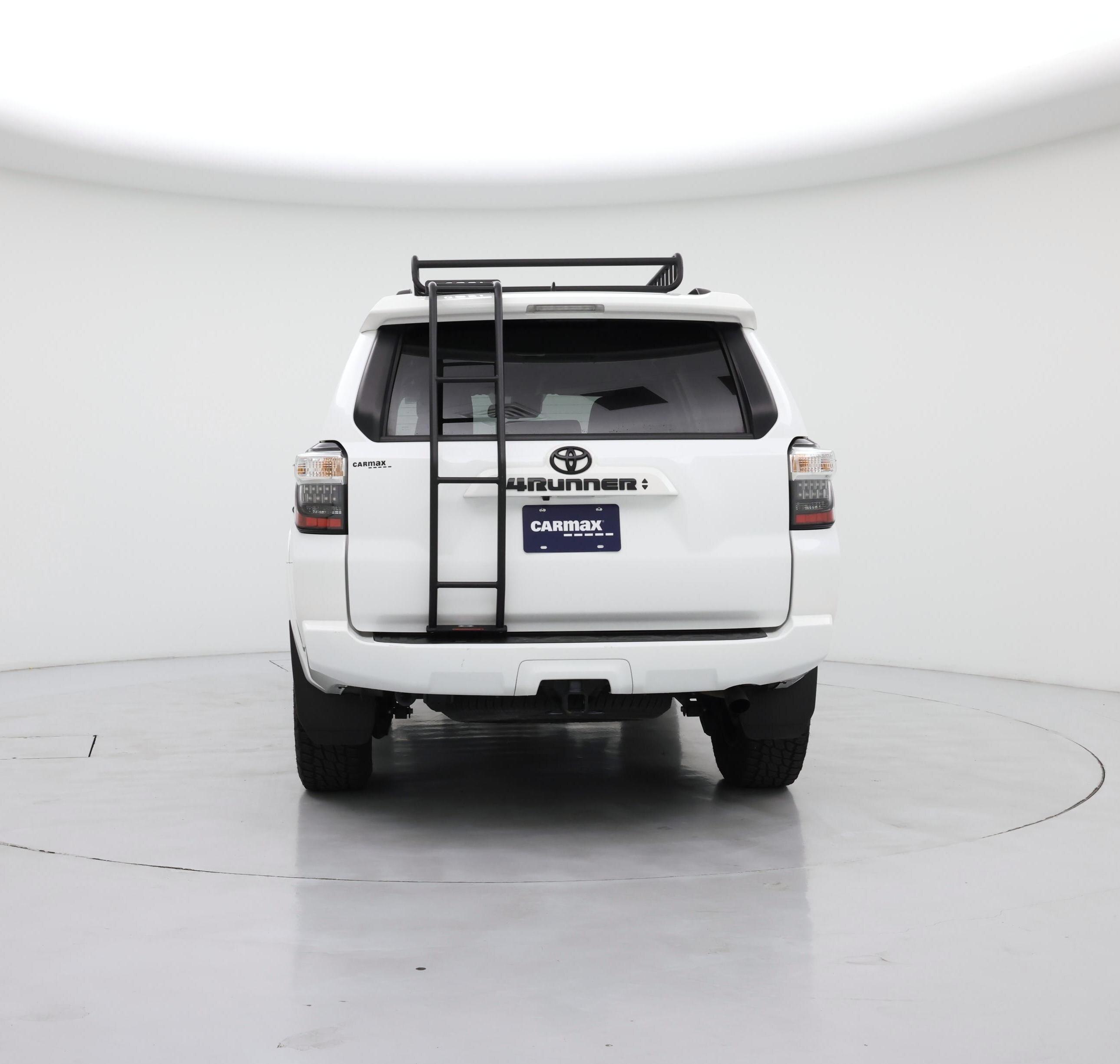Thumbnail: 2022 Toyota 4Runner - 6