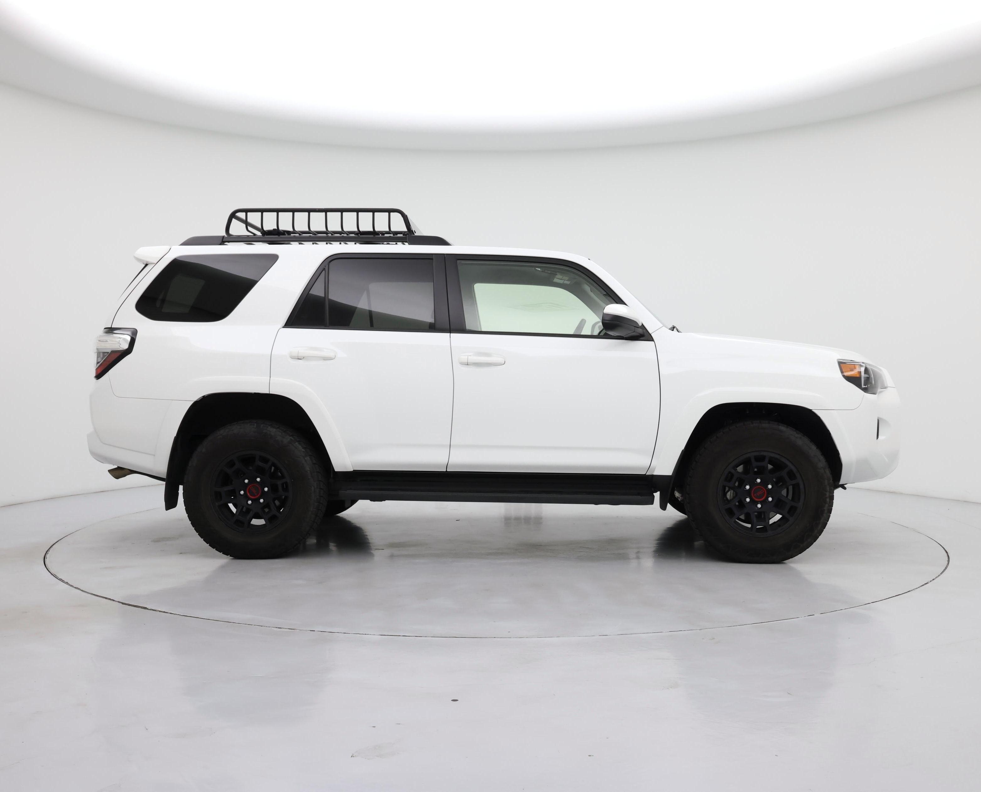 Thumbnail: 2022 Toyota 4Runner - 7