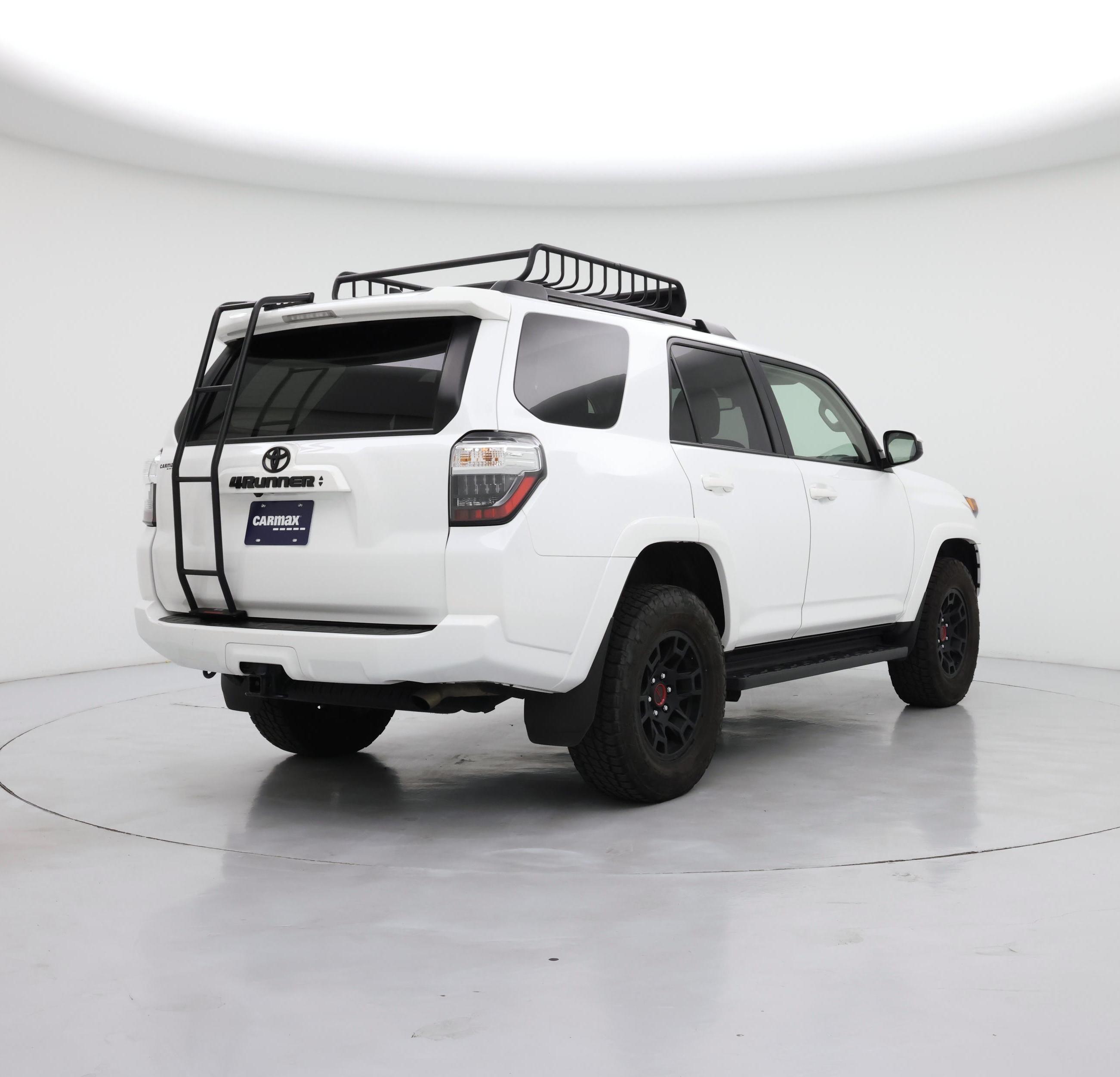 Thumbnail: 2022 Toyota 4Runner - 8