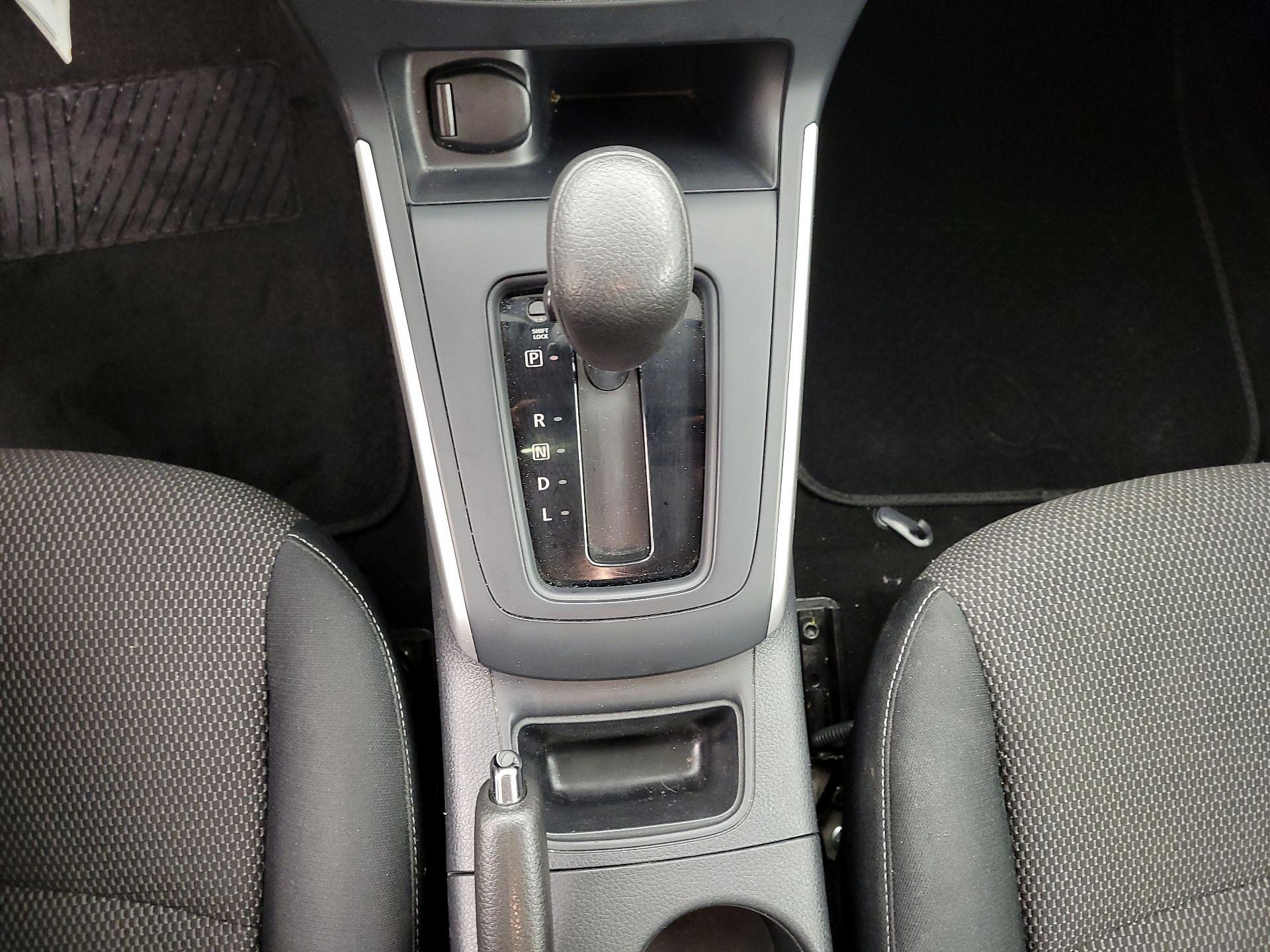 Thumbnail: 2017 Nissan Sentra - 16