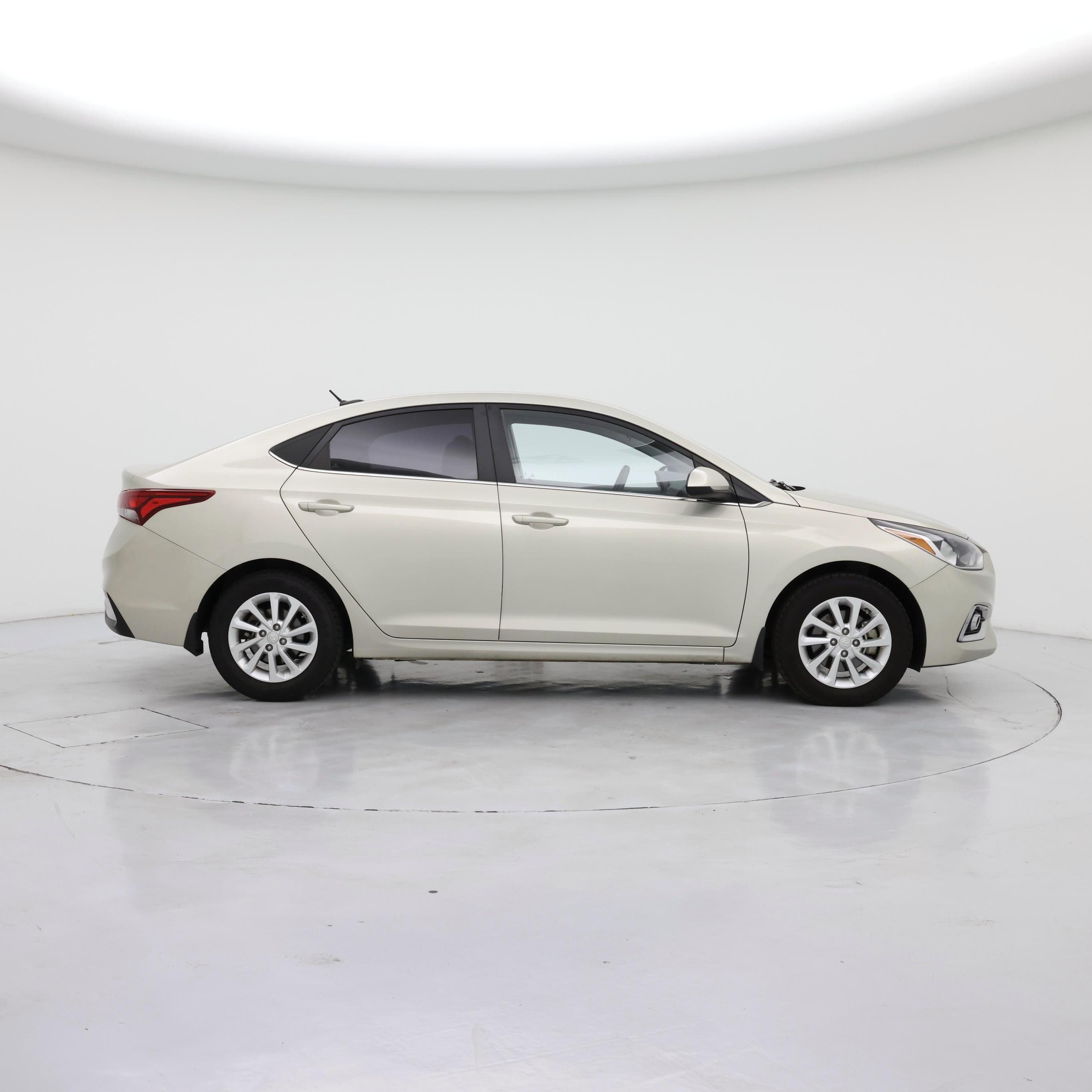 Thumbnail: 2019 Hyundai Accent - 7