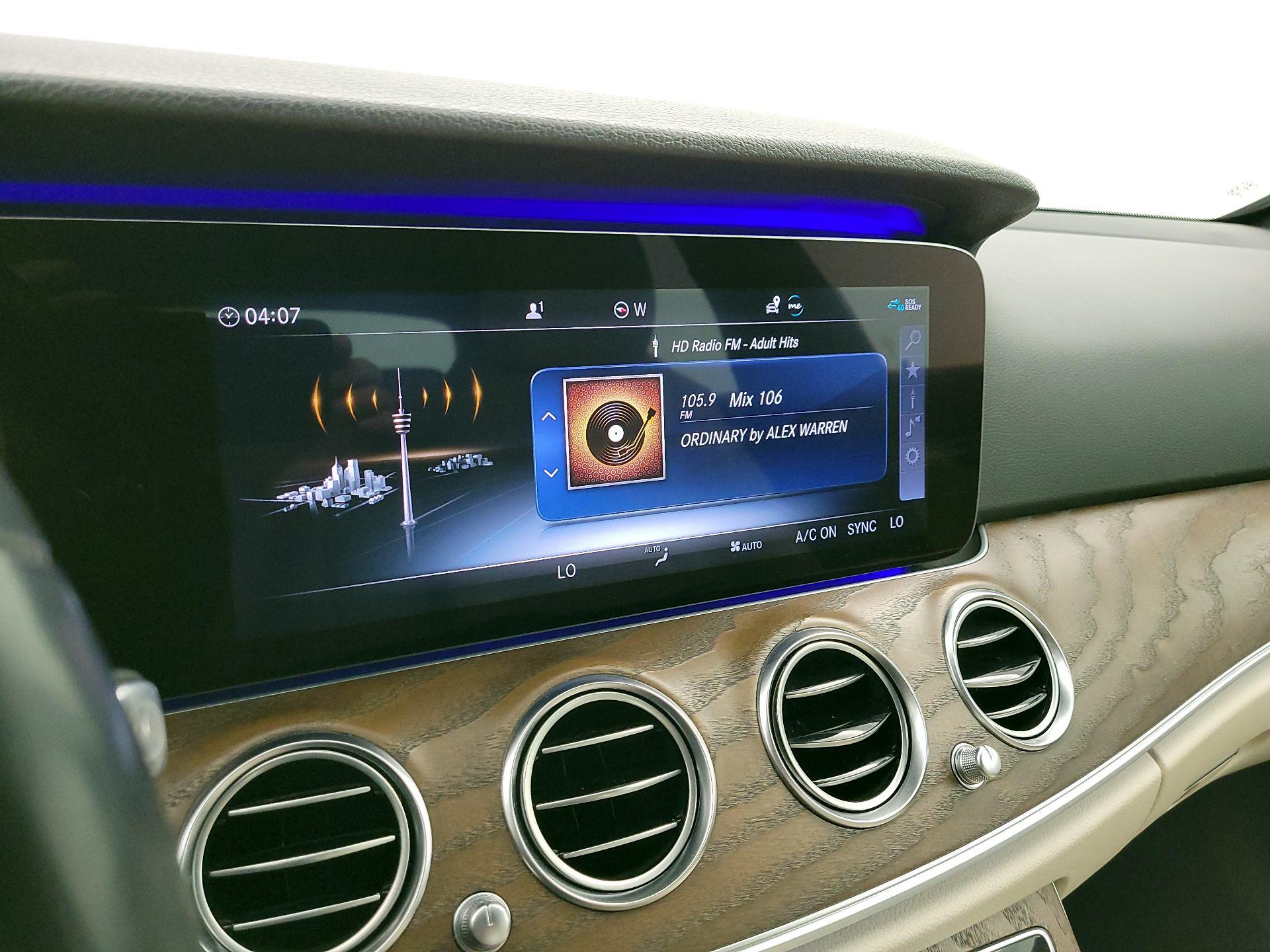 Thumbnail: 2020 Mercedes-Benz E-Class - 16