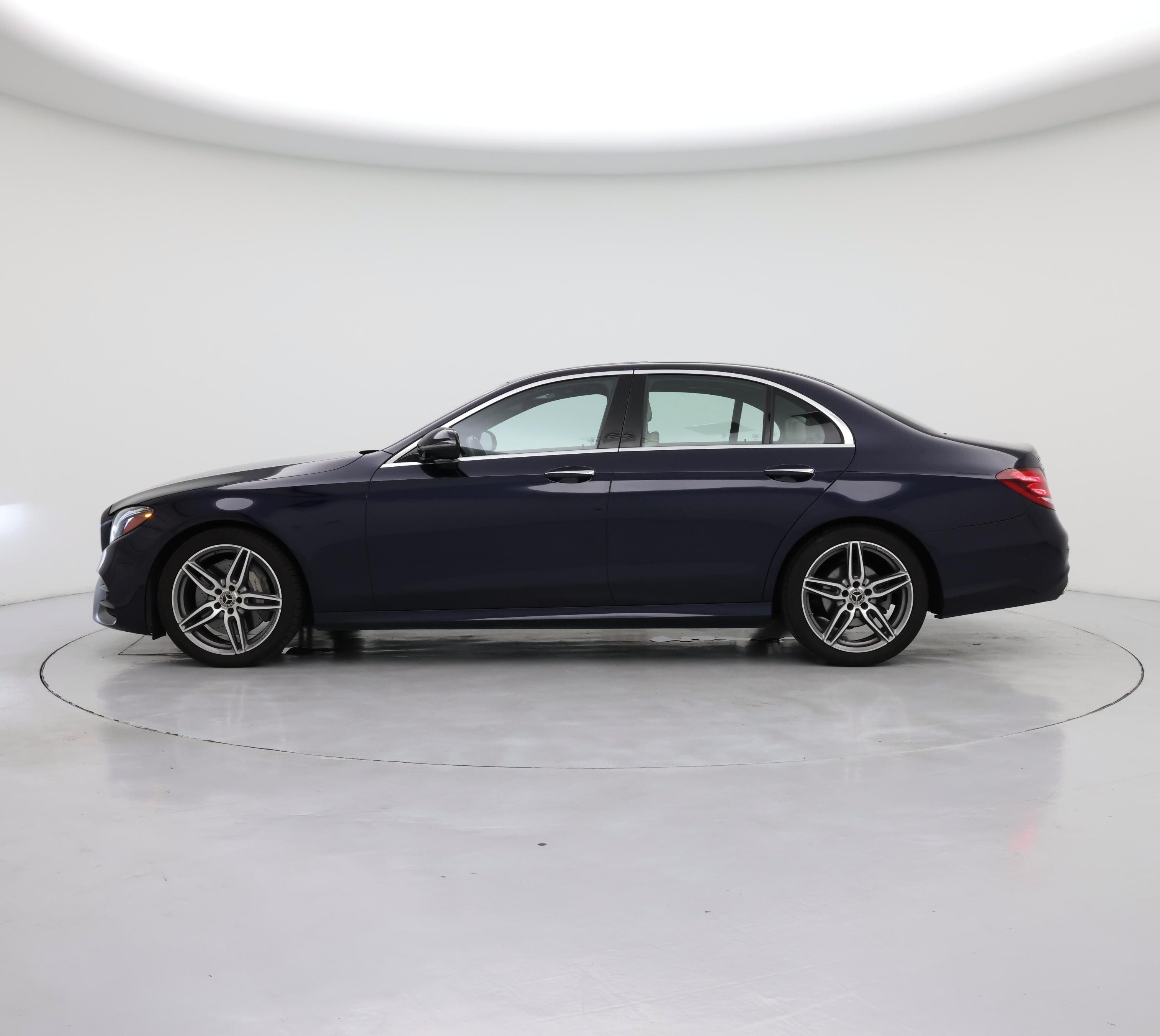 Thumbnail: 2020 Mercedes-Benz E-Class - 3