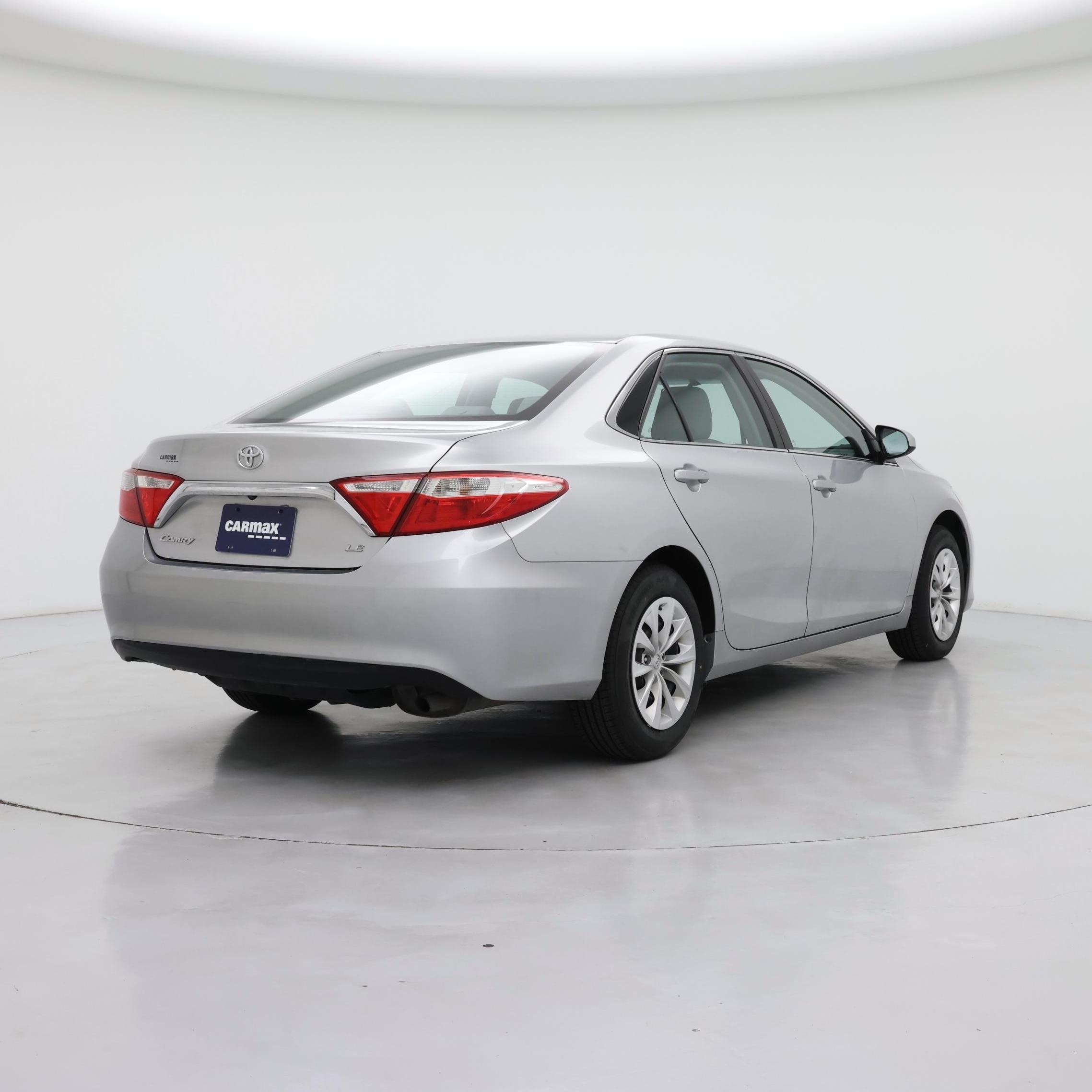 Thumbnail: 2015 Toyota Camry - 8