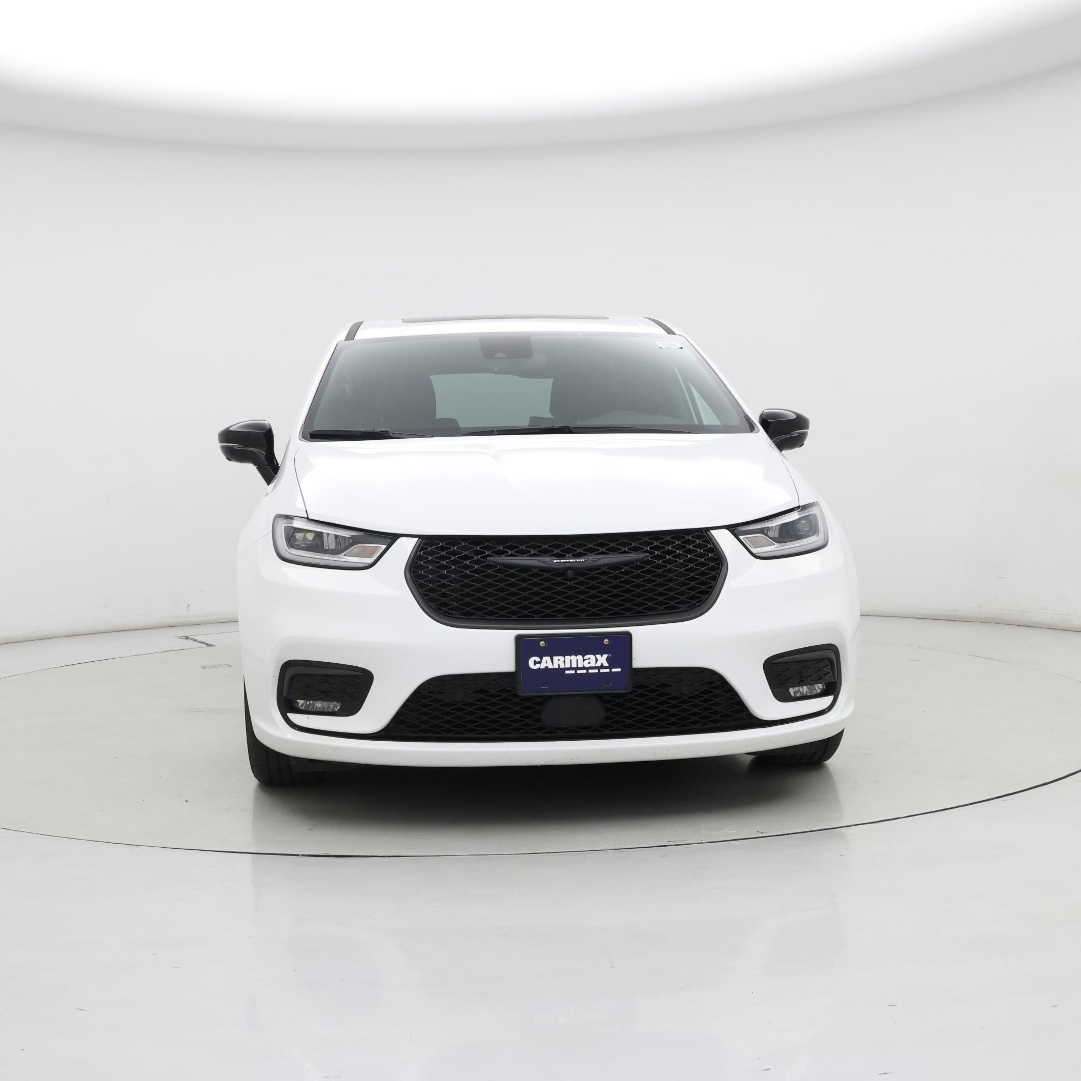Thumbnail: 2023 Chrysler Pacifica - 5