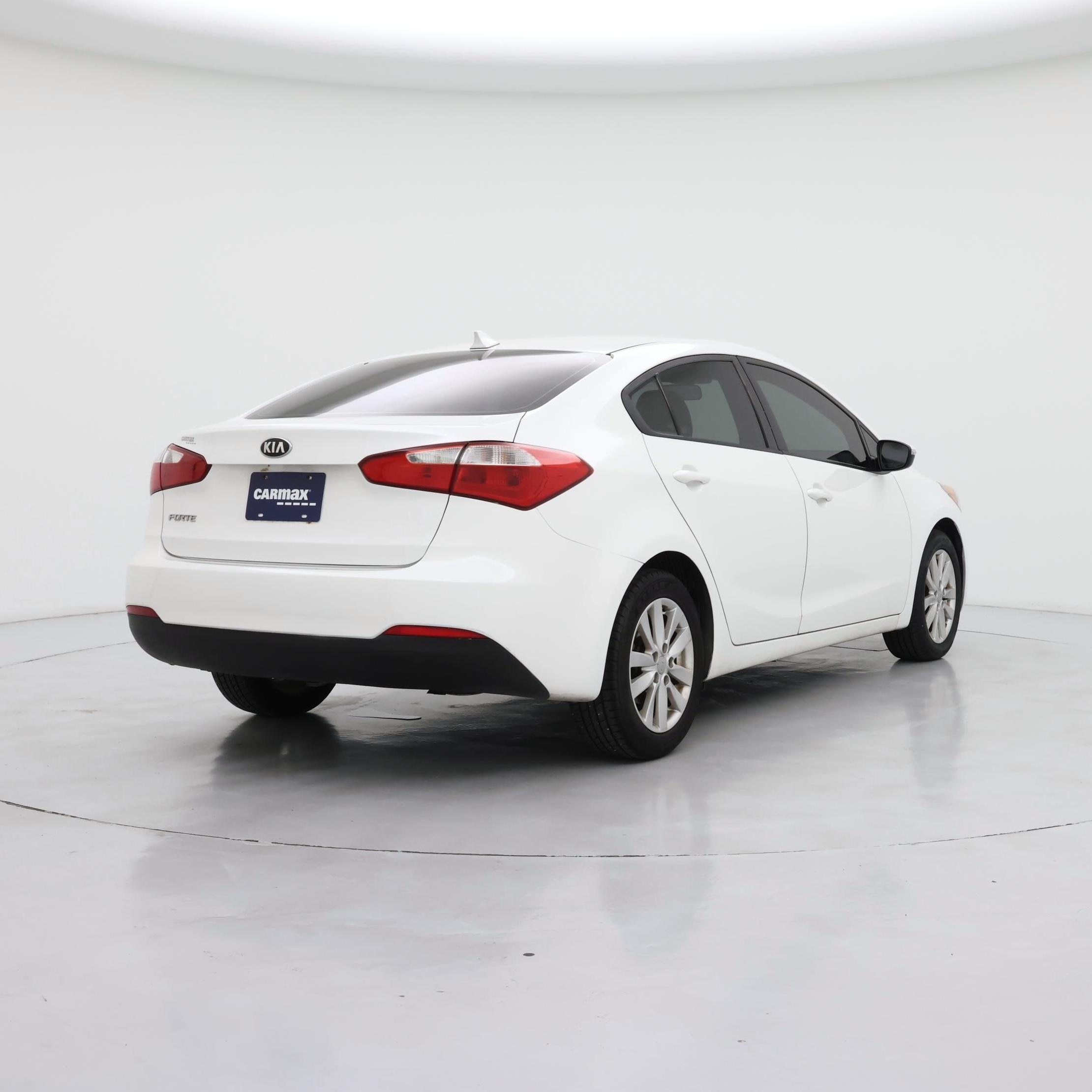 Thumbnail: 2014 Kia Forte - 8