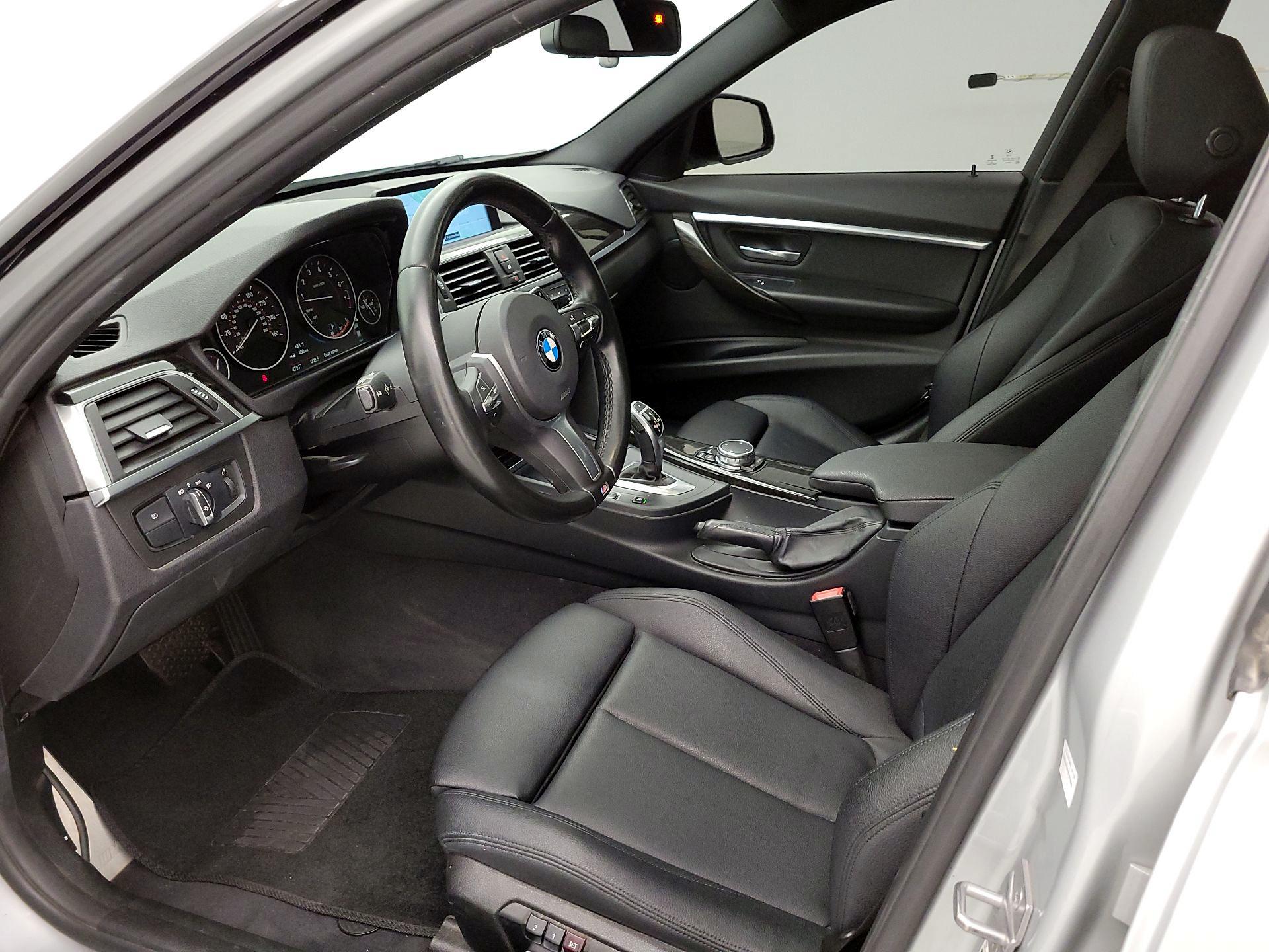 Thumbnail: 2017 BMW 3 Series - 11