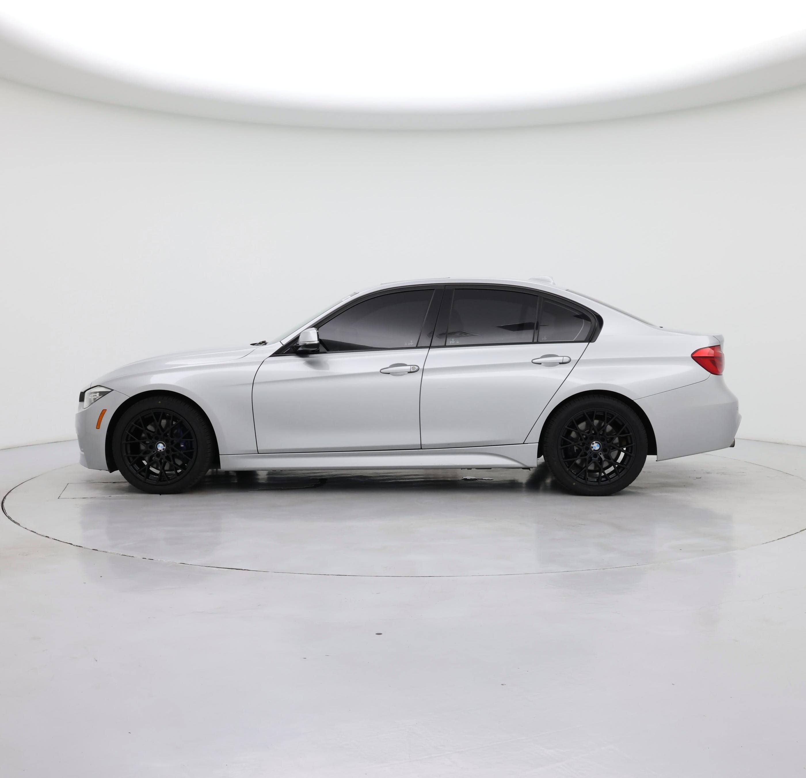 Thumbnail: 2017 BMW 3 Series - 3