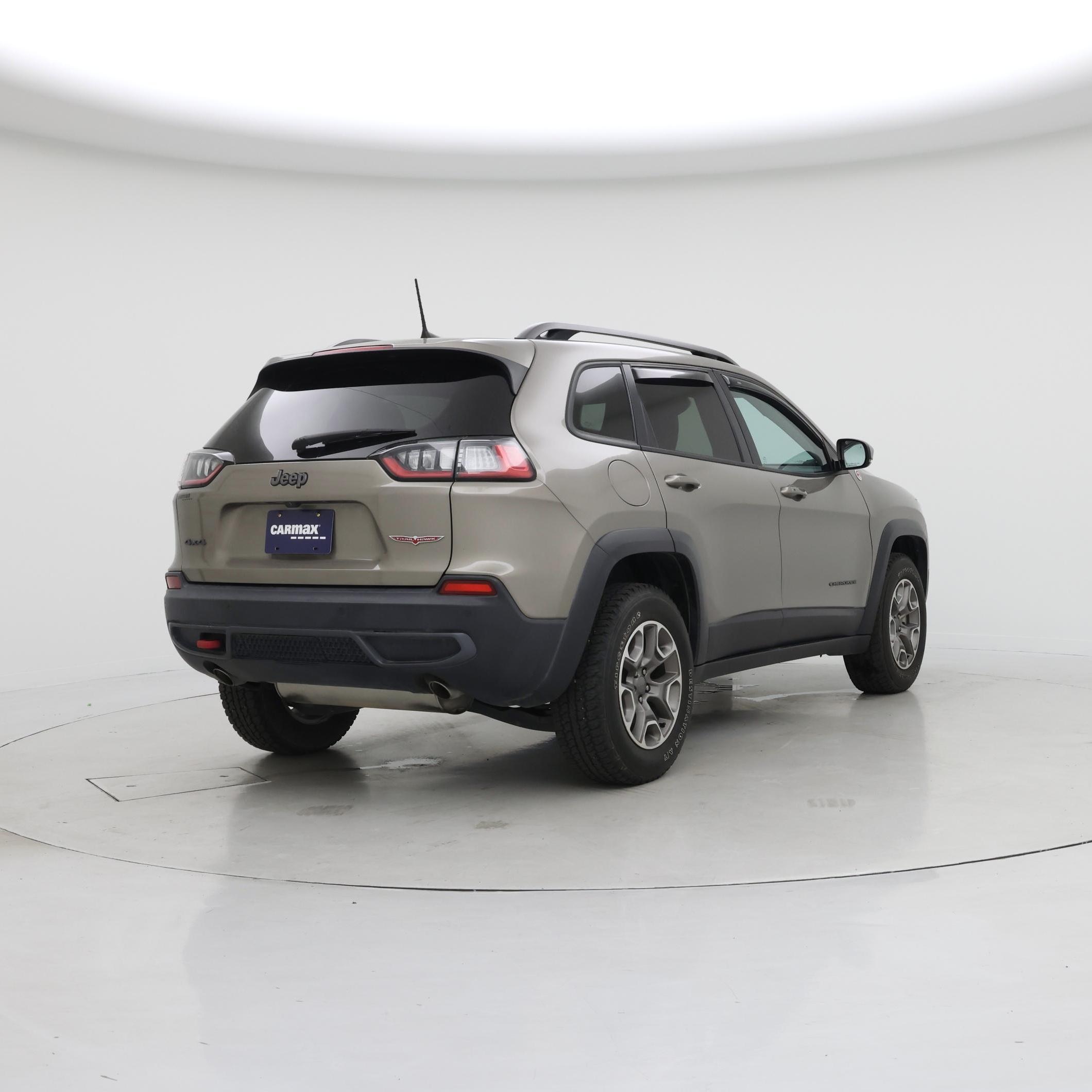 Thumbnail: 2021 Jeep Cherokee - 8