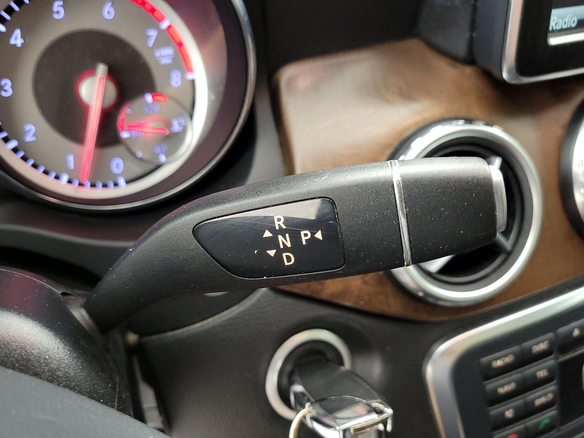 Thumbnail: 2015 Mercedes-Benz GLA - 18