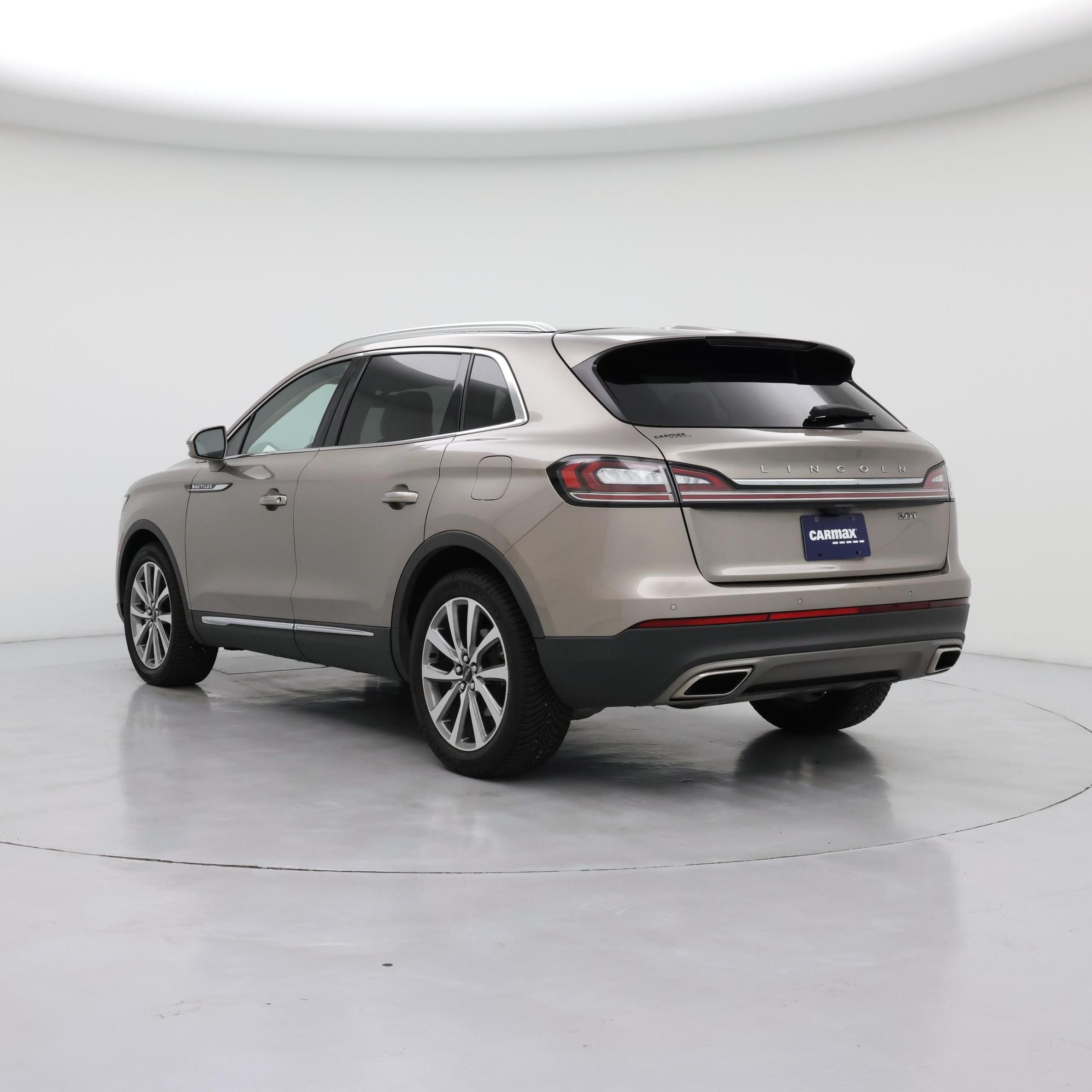 Thumbnail: 2019 Lincoln Nautilus - 2