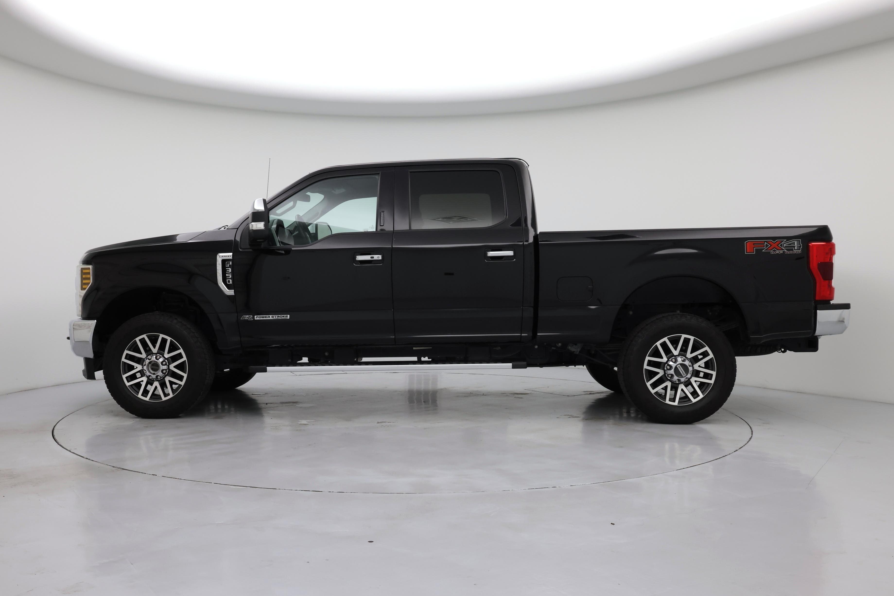 Thumbnail: 2019 Ford F-350 - 3