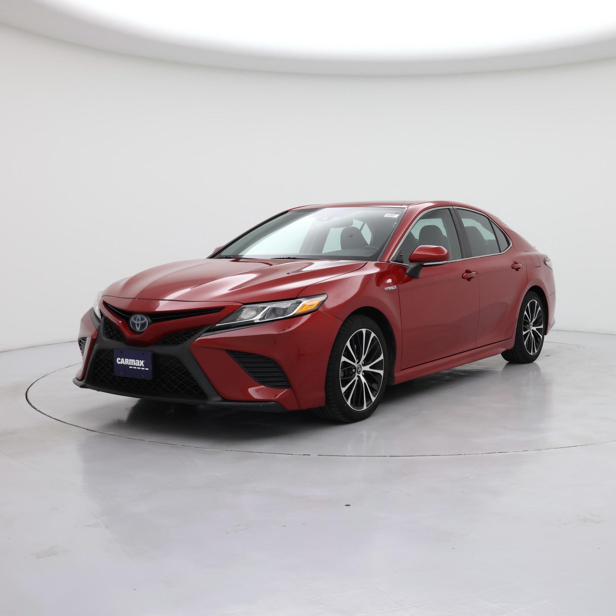 Thumbnail: 2019 Toyota Camry - 4