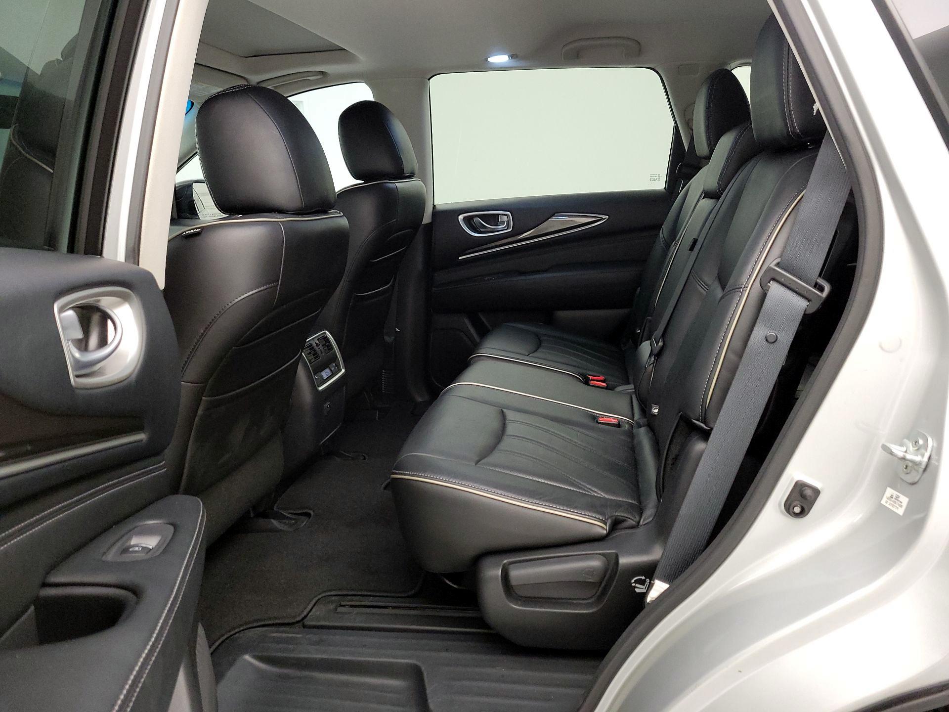 Thumbnail: 2016 INFINITI QX60 - 20