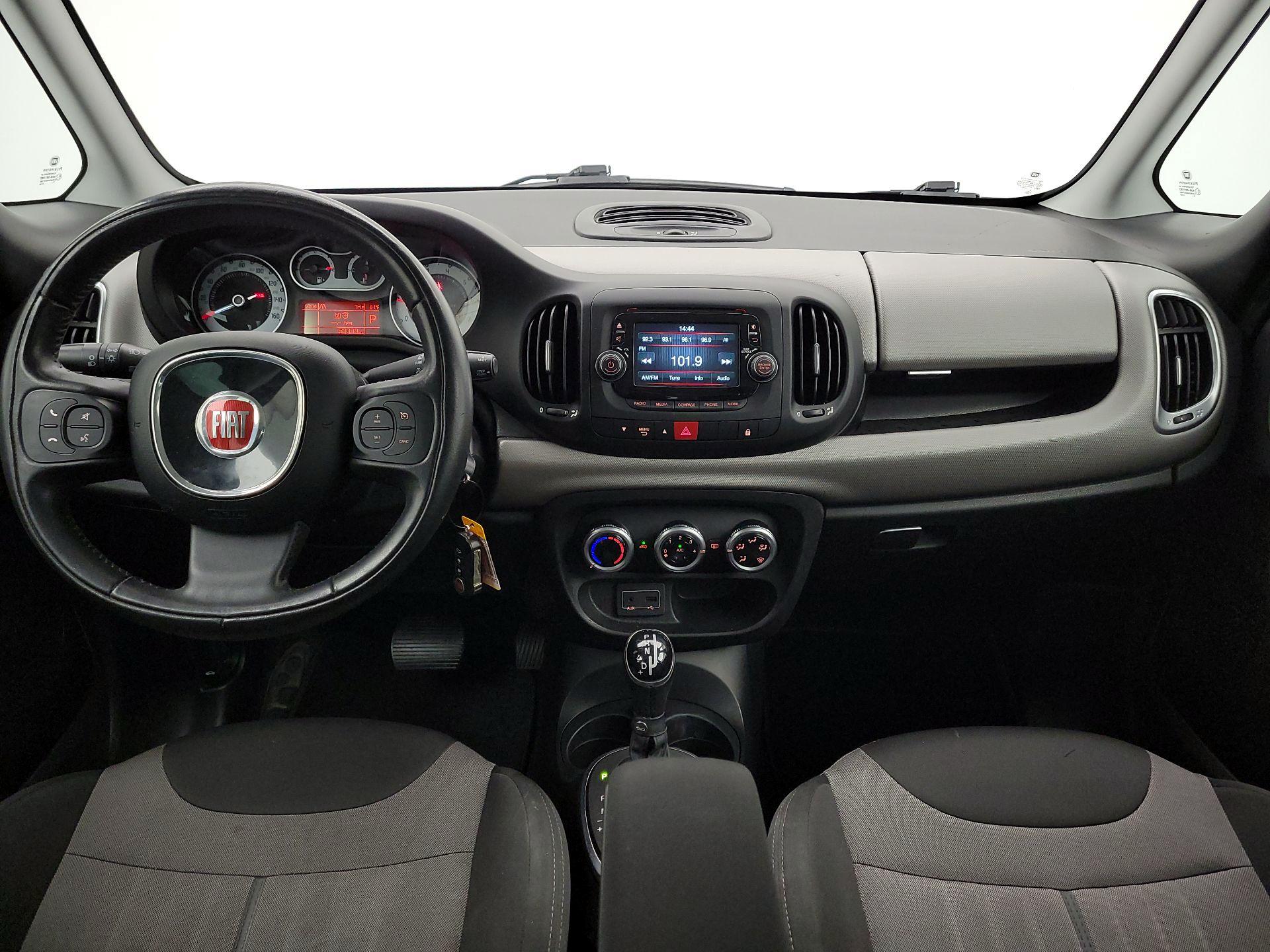 Thumbnail: 2017 Fiat 500L - 9