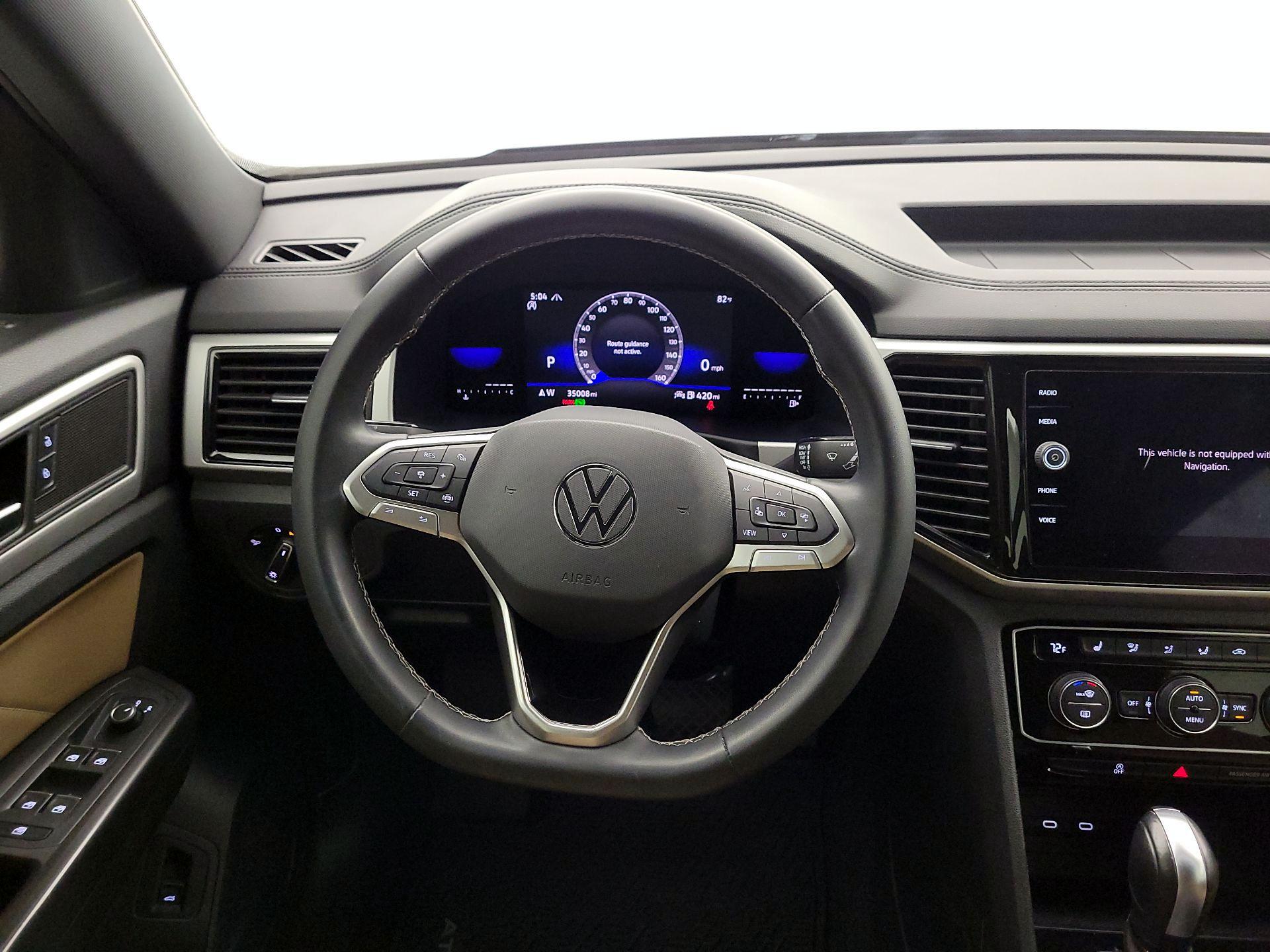 Thumbnail: 2022 Volkswagen Atlas - 10