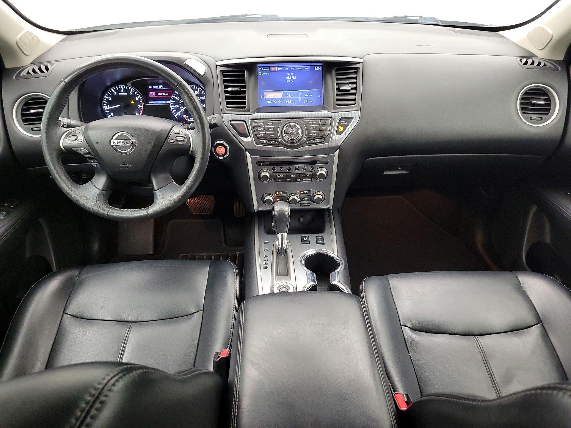 Thumbnail: 2017 Nissan Pathfinder - 9
