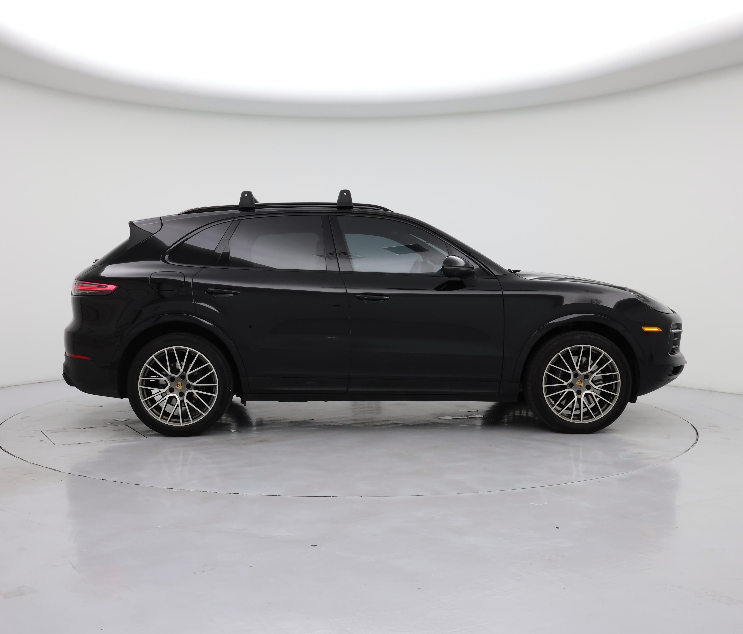 Thumbnail: 2022 Porsche Cayenne - 7