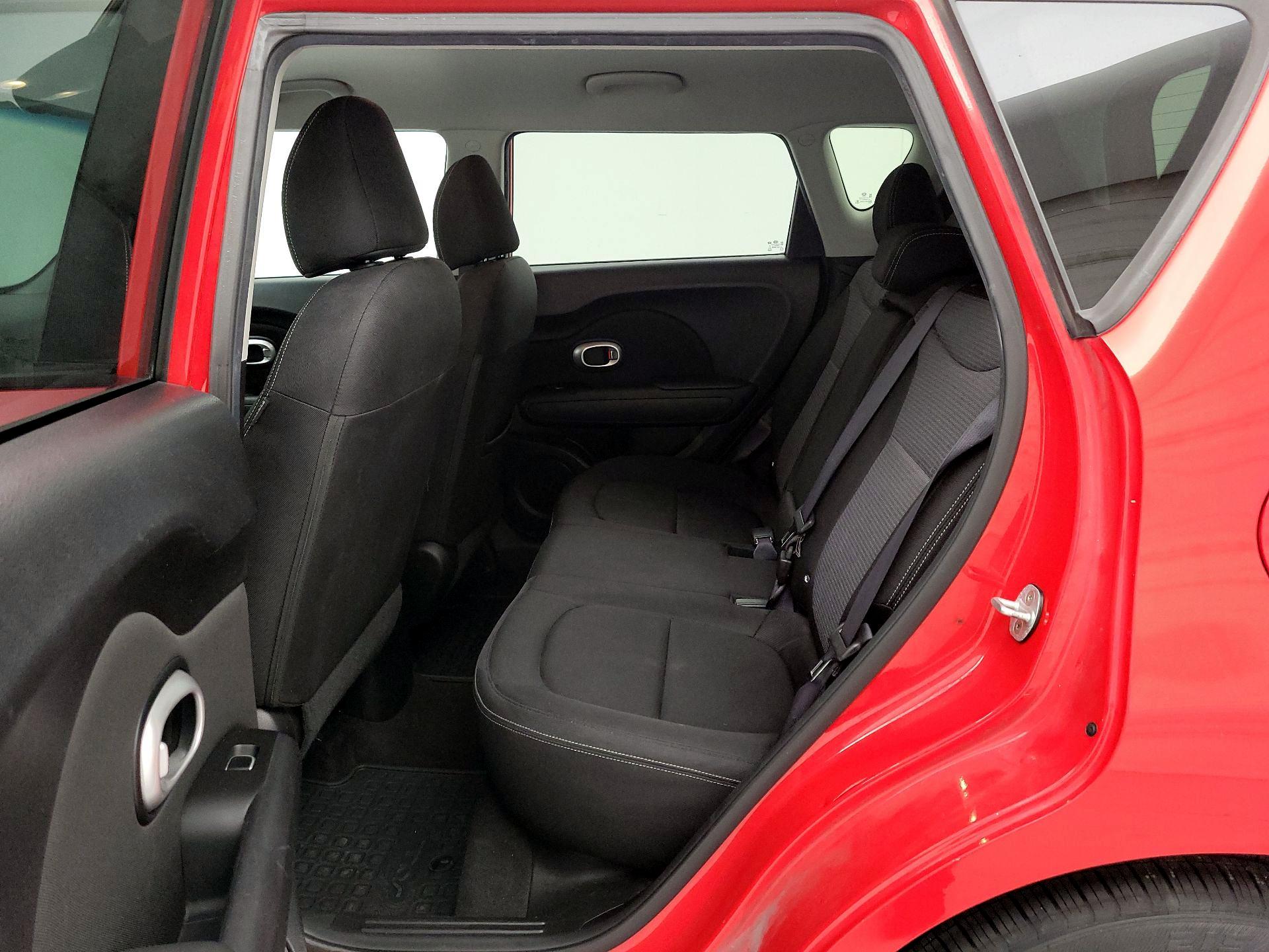 Thumbnail: 2017 Kia Soul - 19