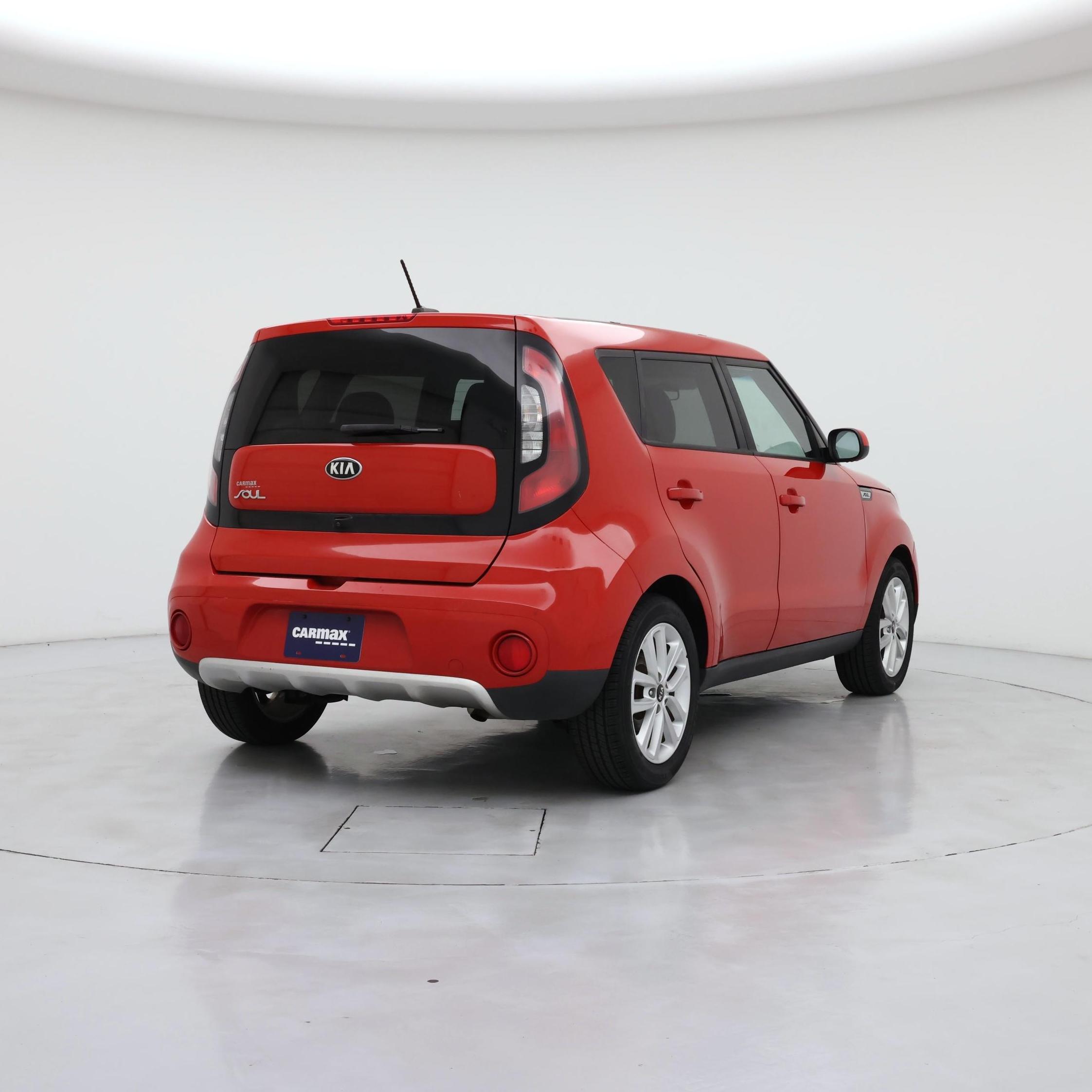 Thumbnail: 2017 Kia Soul - 8