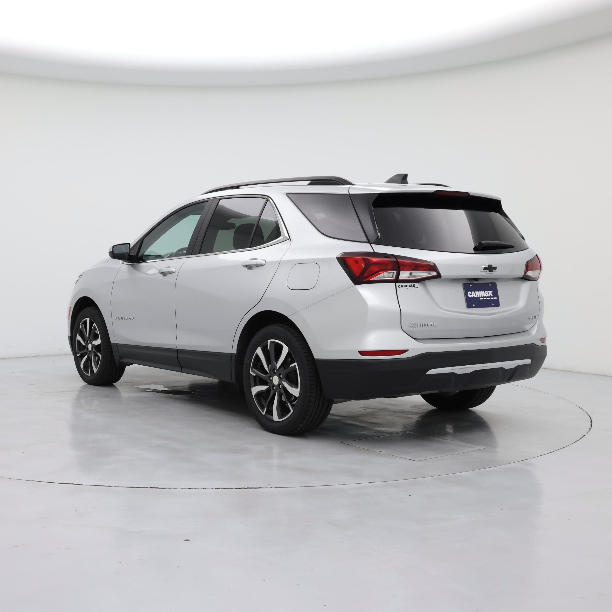 Thumbnail: 2022 Chevrolet Equinox - 2