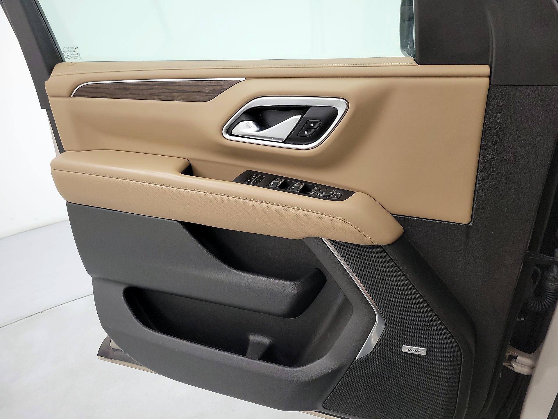 Thumbnail: 2021 Chevrolet Tahoe - 12