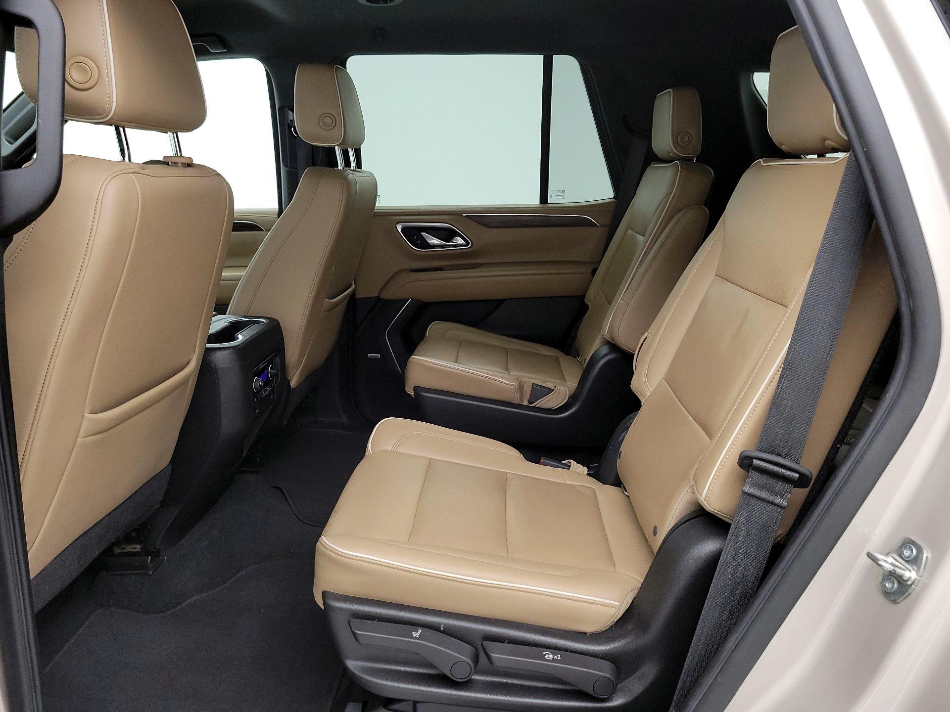 Thumbnail: 2021 Chevrolet Tahoe - 20