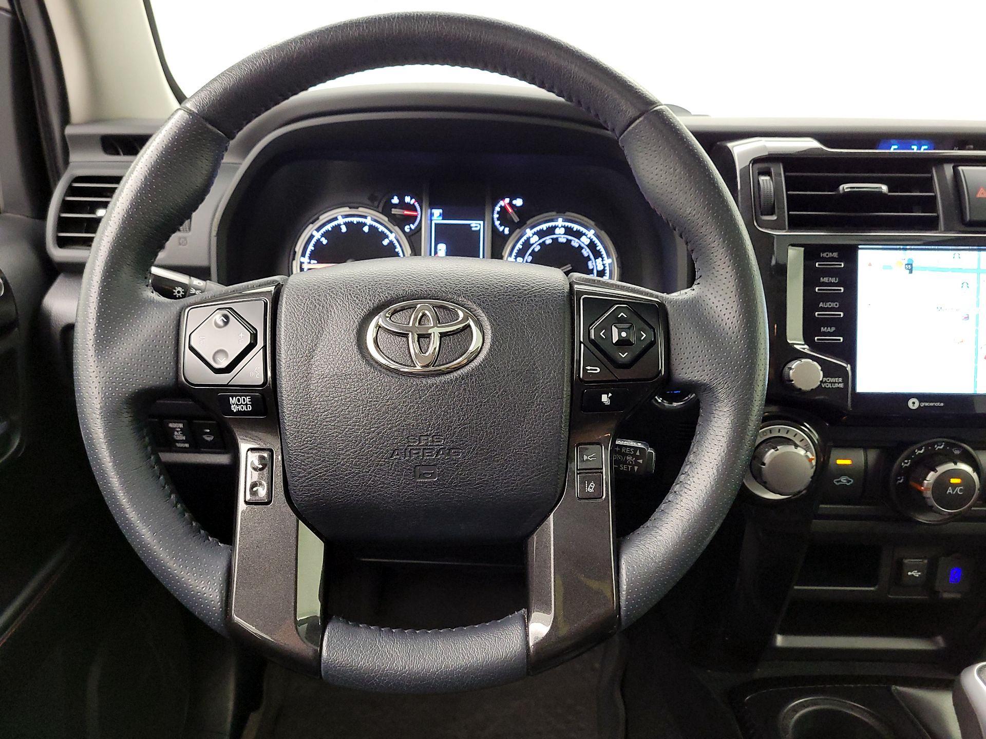 Thumbnail: 2022 Toyota 4Runner - 10