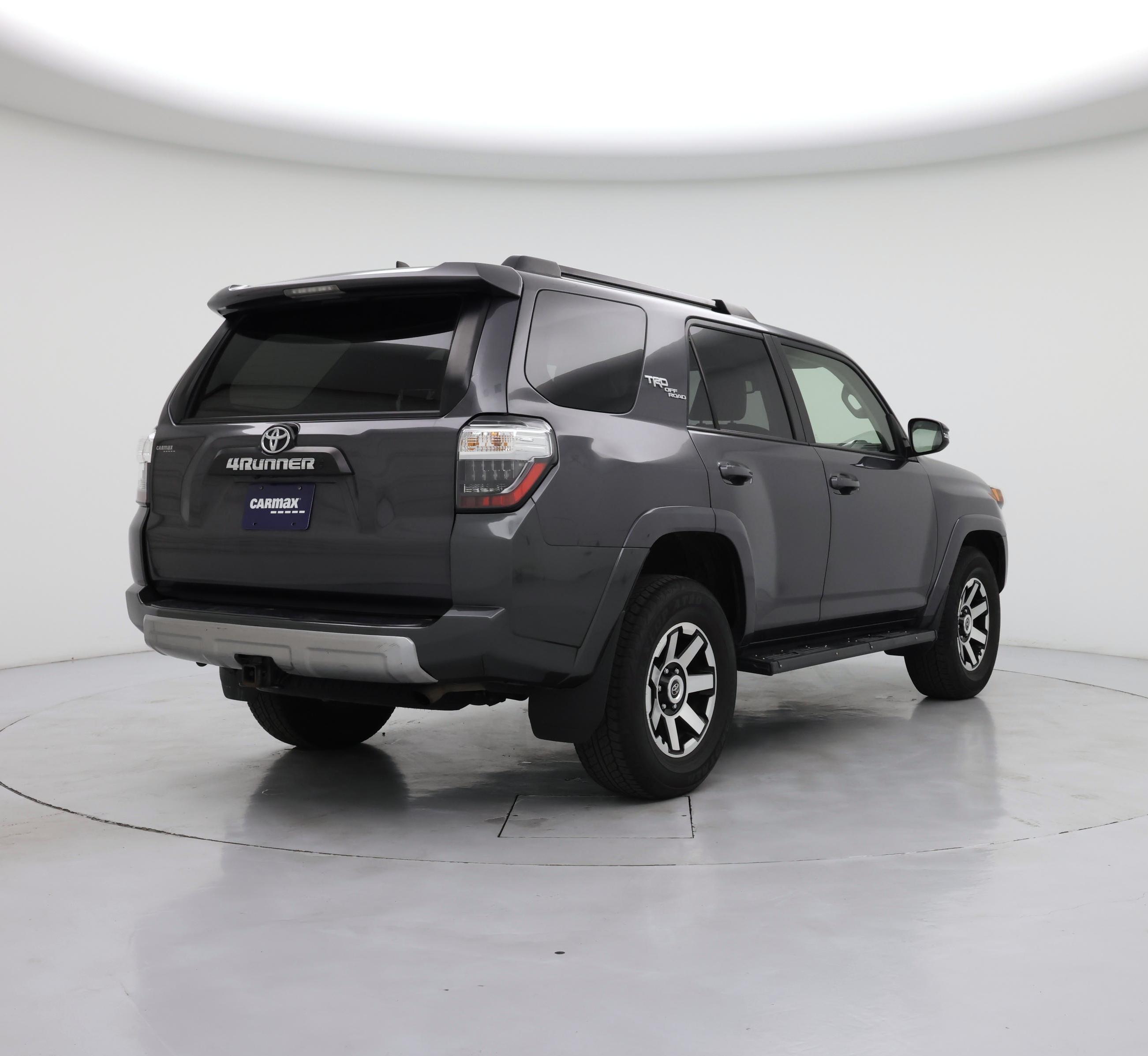 Thumbnail: 2022 Toyota 4Runner - 8