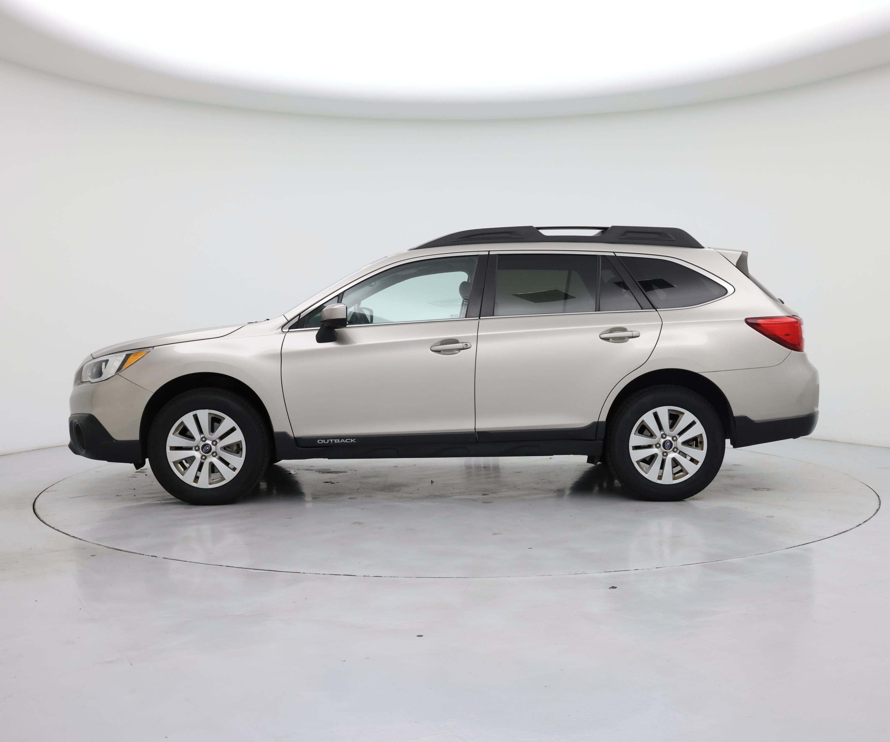 Thumbnail: 2016 Subaru Outback - 3