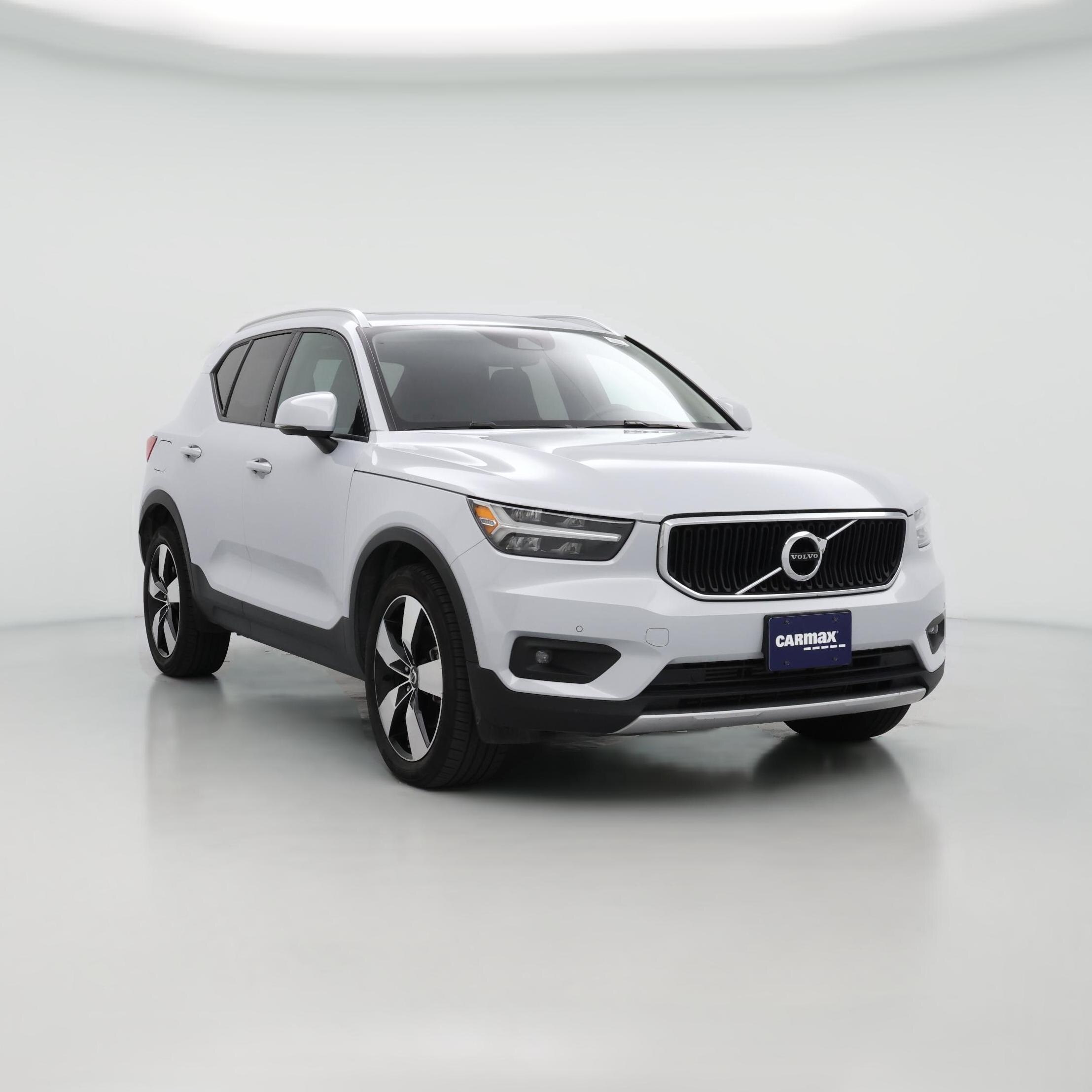 Thumbnail: 2021 Volvo XC40 - 1