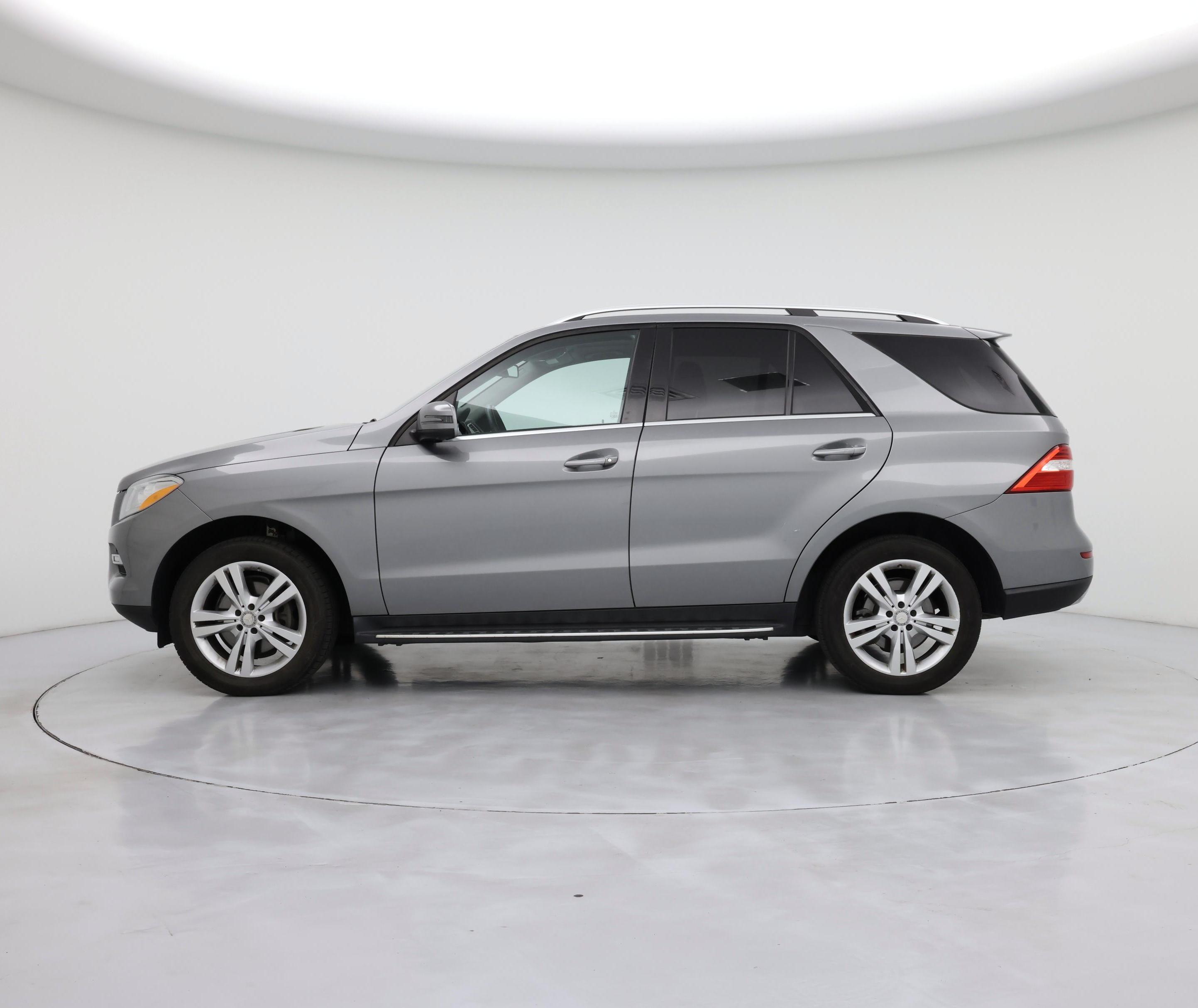 Thumbnail: 2015 Mercedes-Benz M-Class - 3