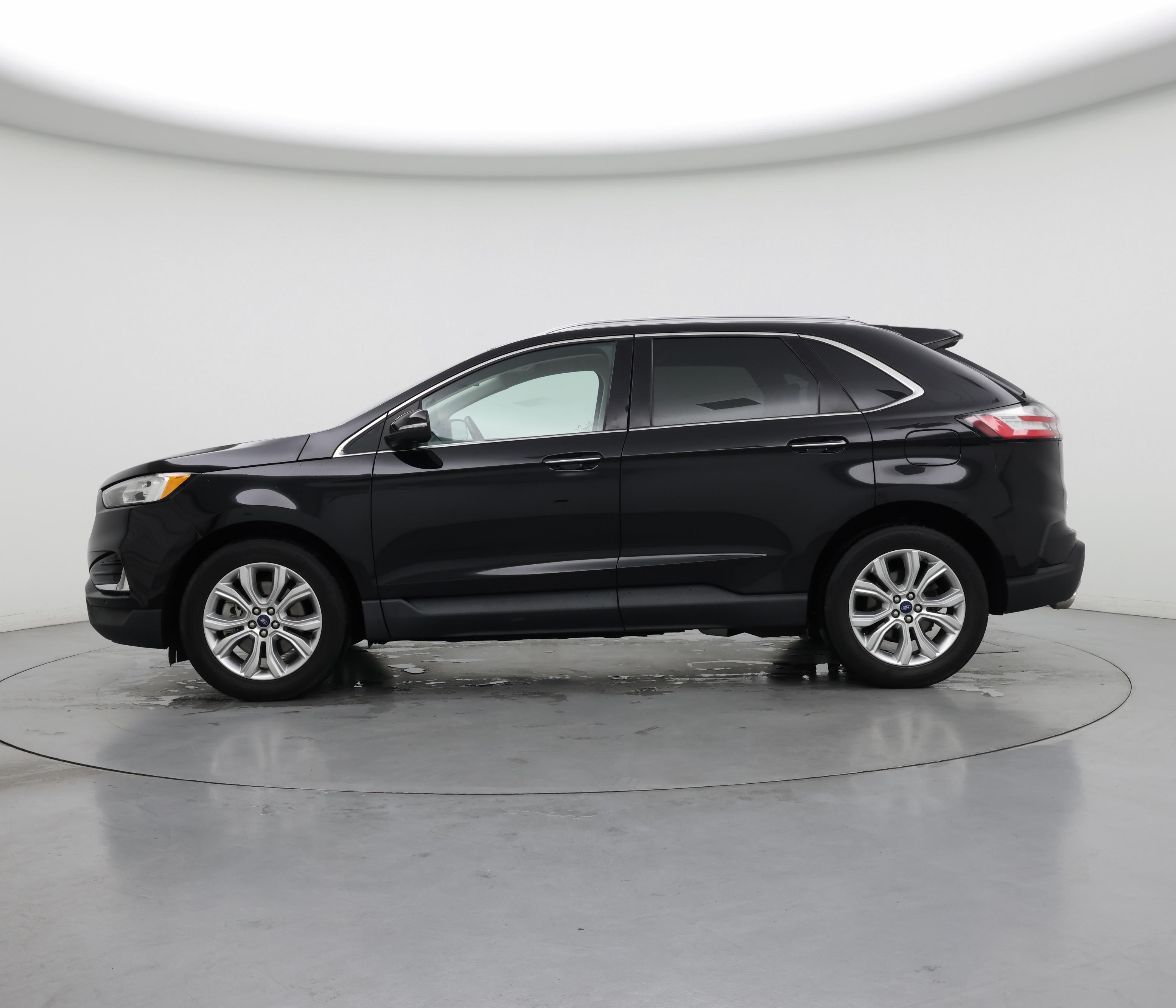 Thumbnail: 2020 Ford Edge - 3