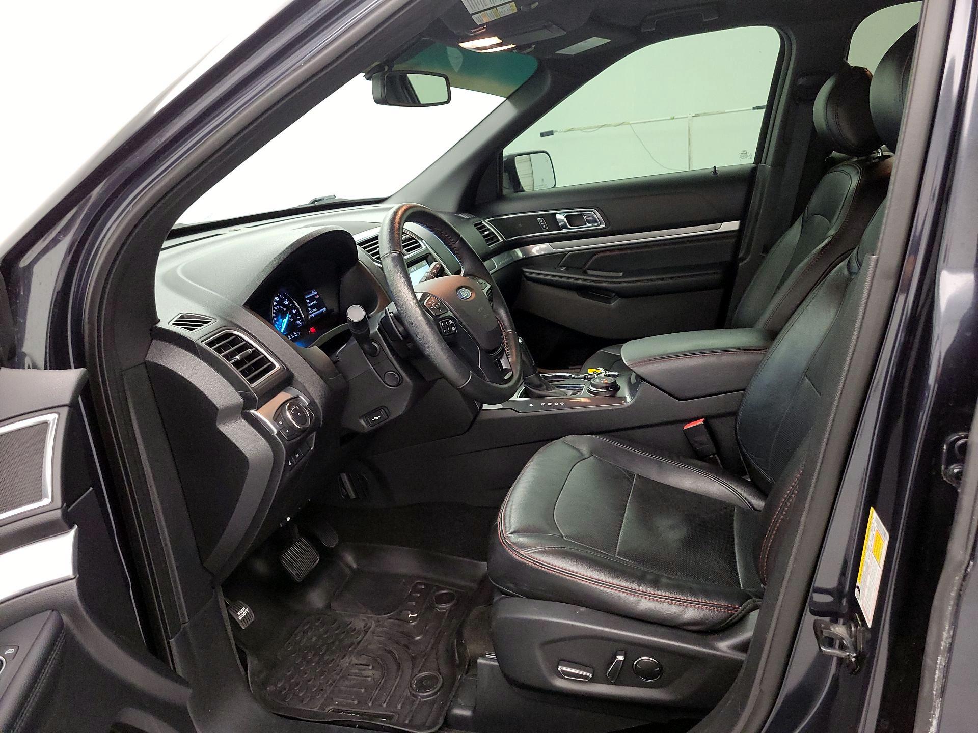Thumbnail: 2017 Ford Explorer - 11